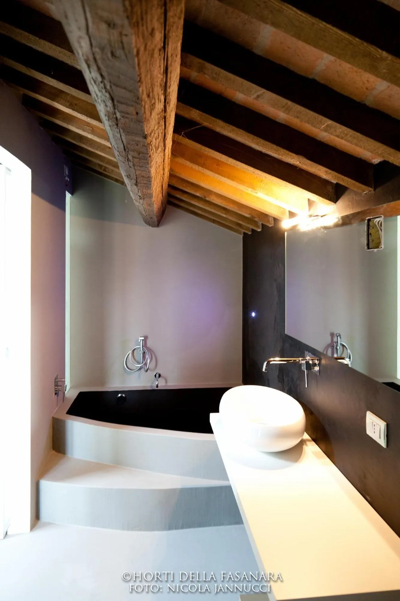 Bathroom, Bed in Horti Della Fasanara