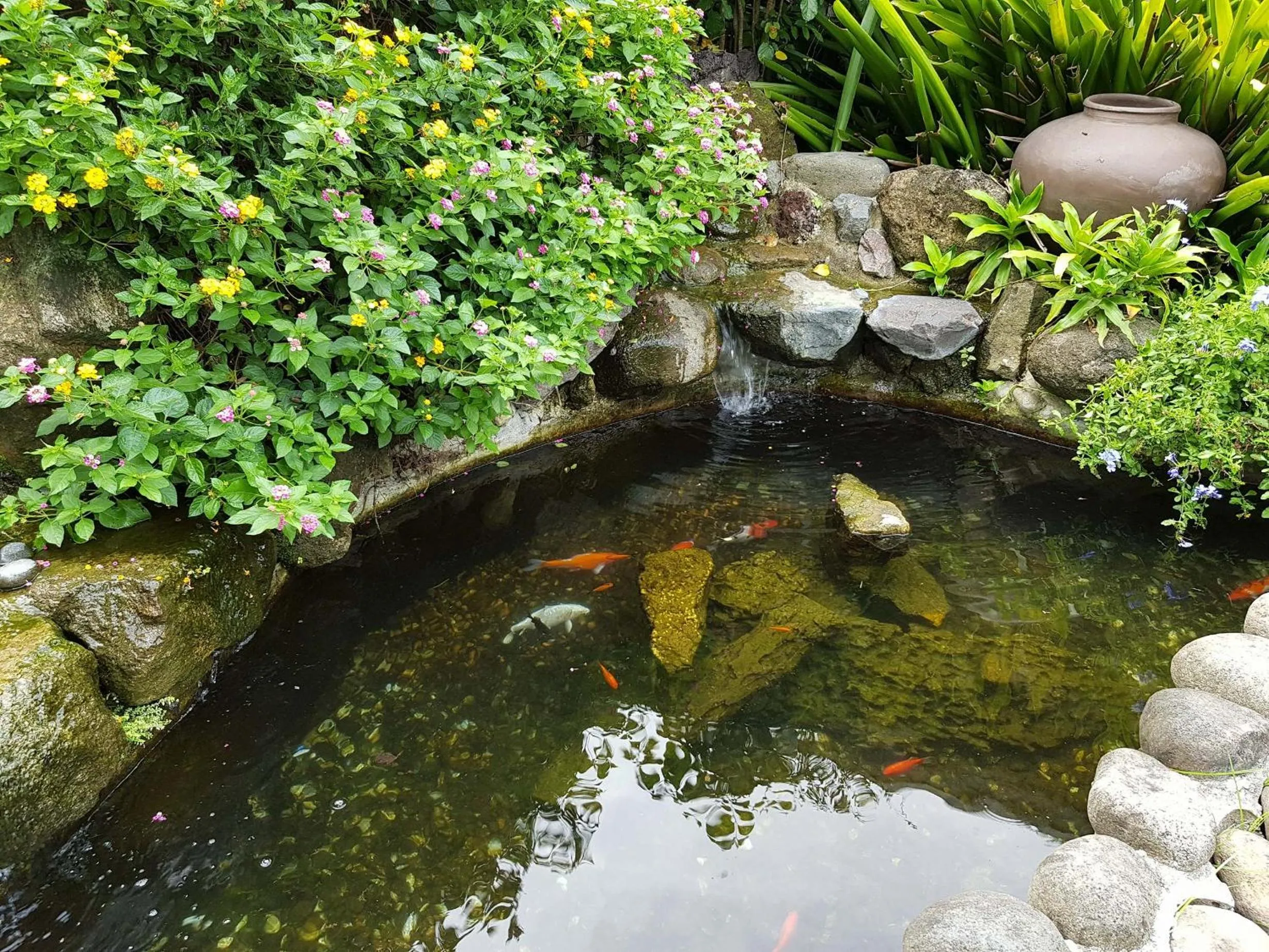 Property building in Riverview Resort and Conference Center