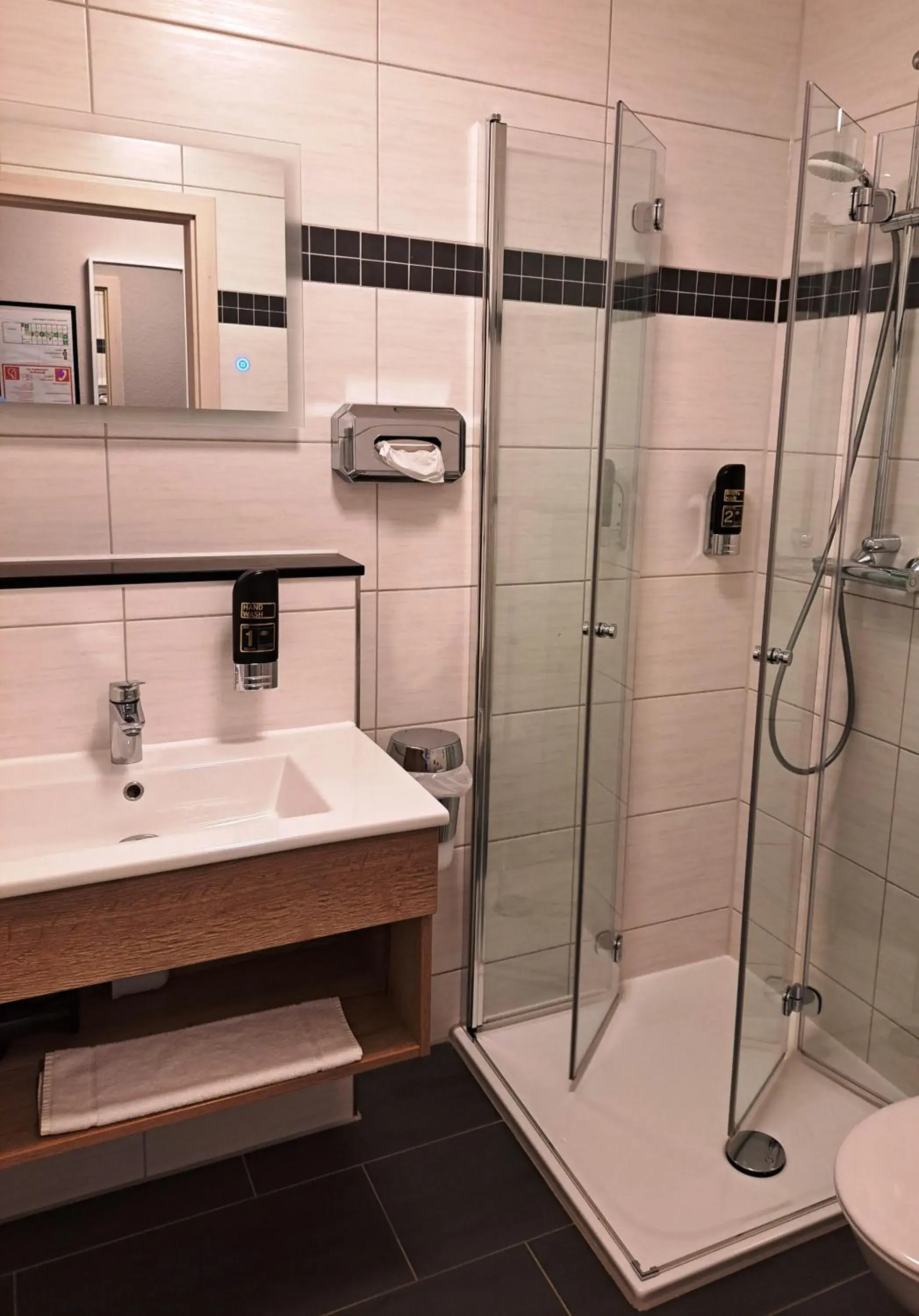 Single Room in Hotel Altes Badehaus Single Room in Hotel Altes Badehaus