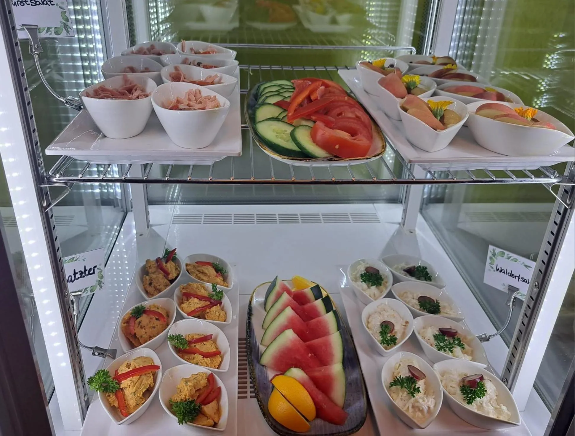 Breakfast in Hotel Altes Badehaus