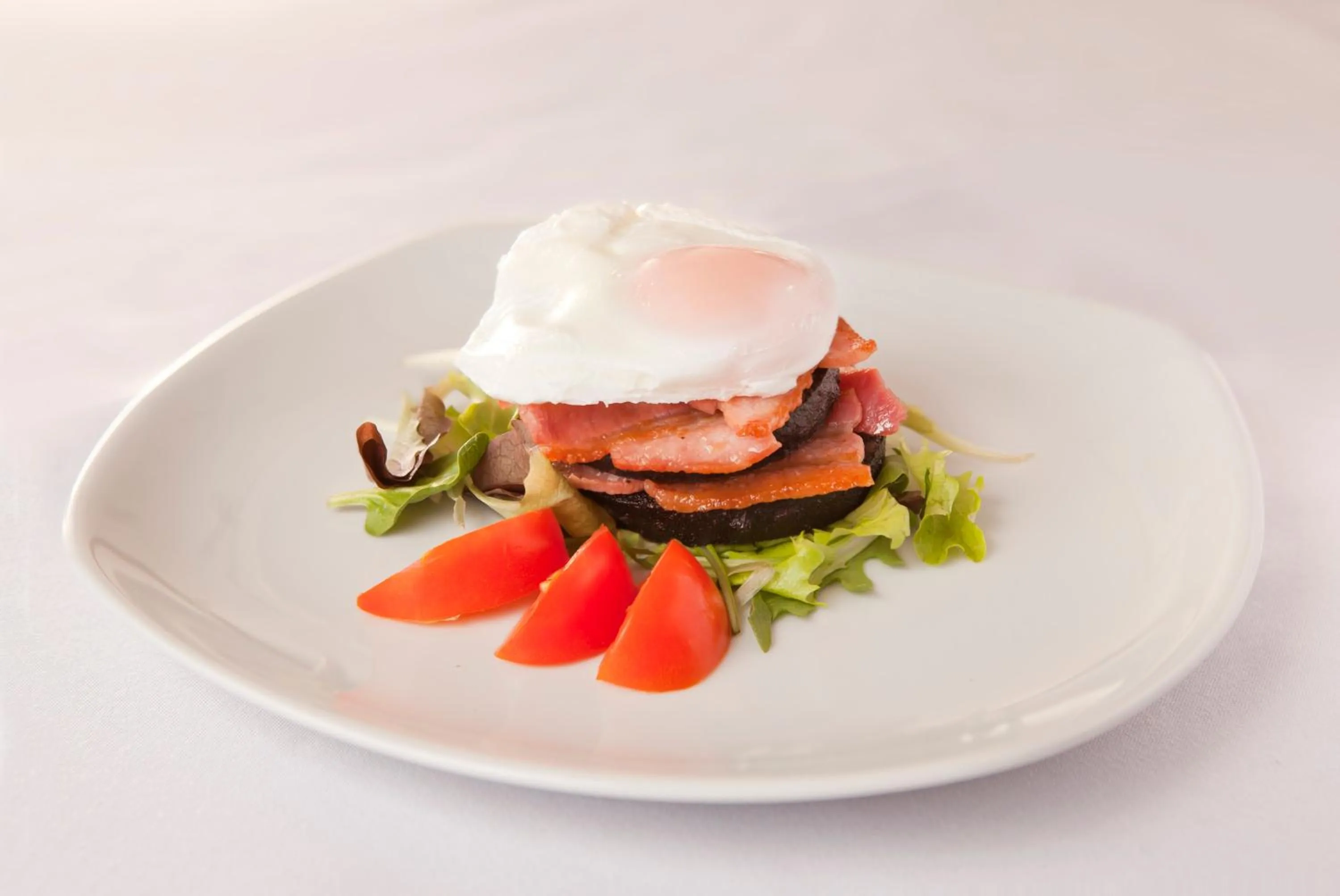 Breakfast in Ascot House