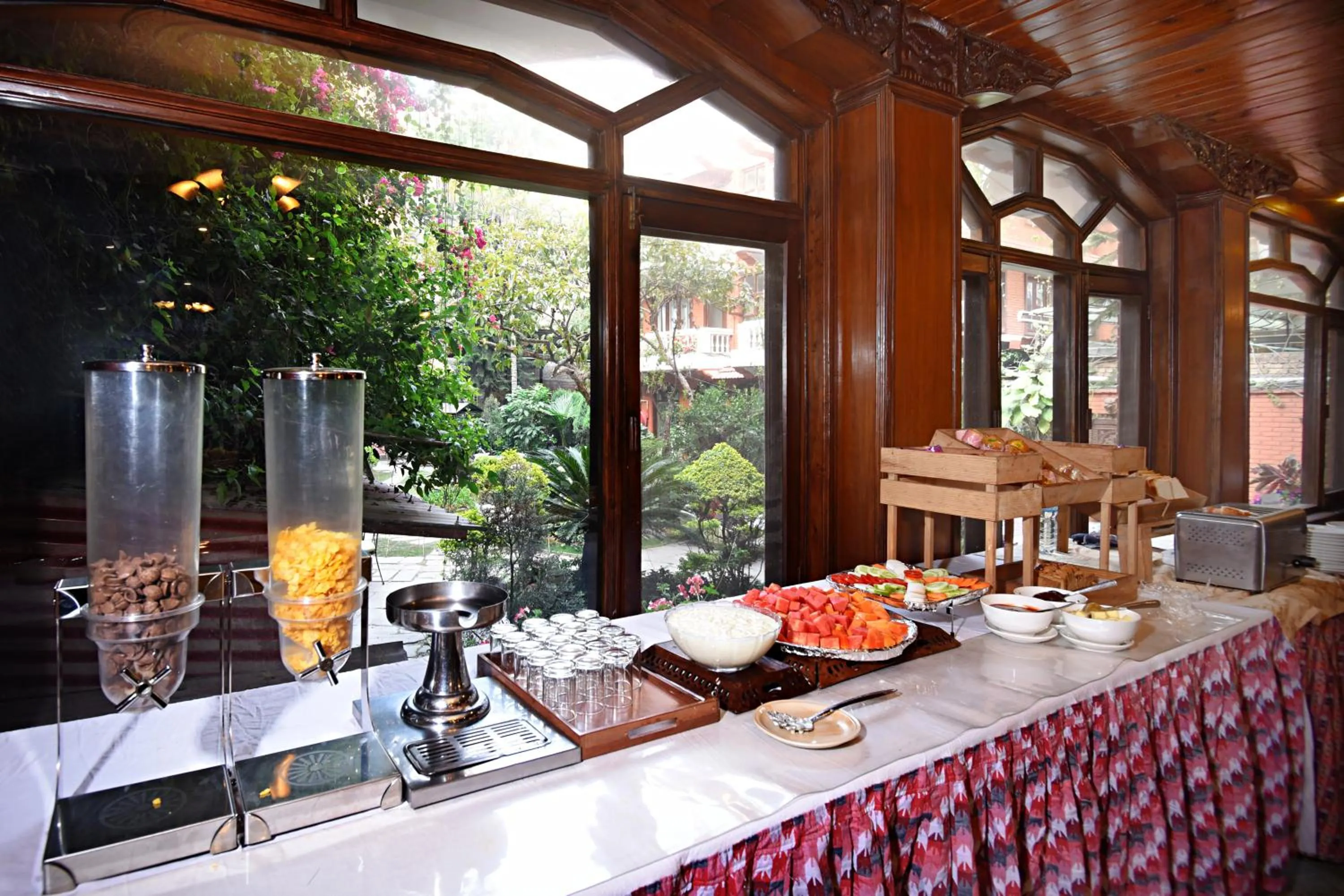 Restaurant/places to eat in Nirvana Boutique Hotel