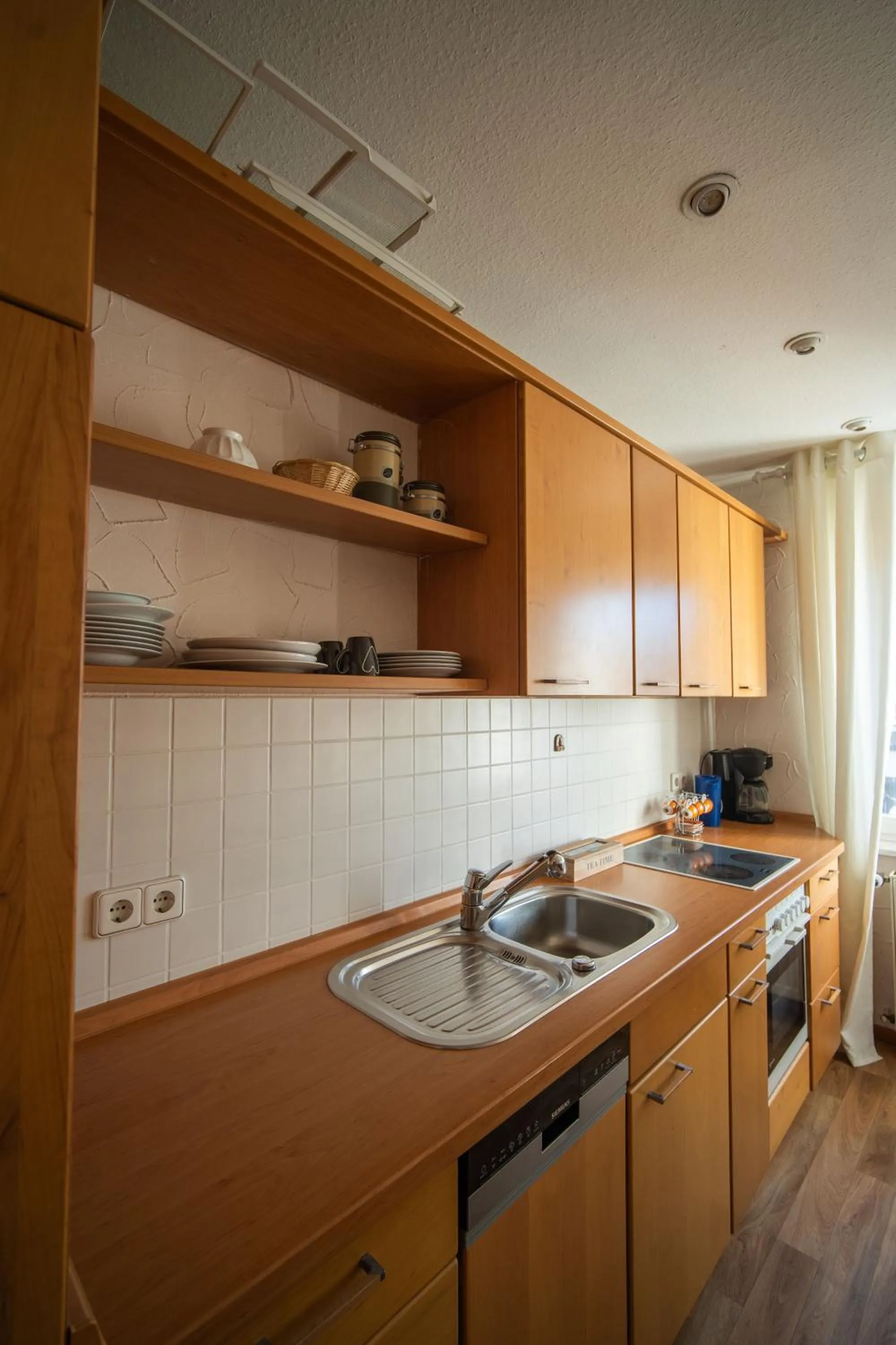 Kitchen or kitchenette in Landhotel & Restaurant Kains Hof