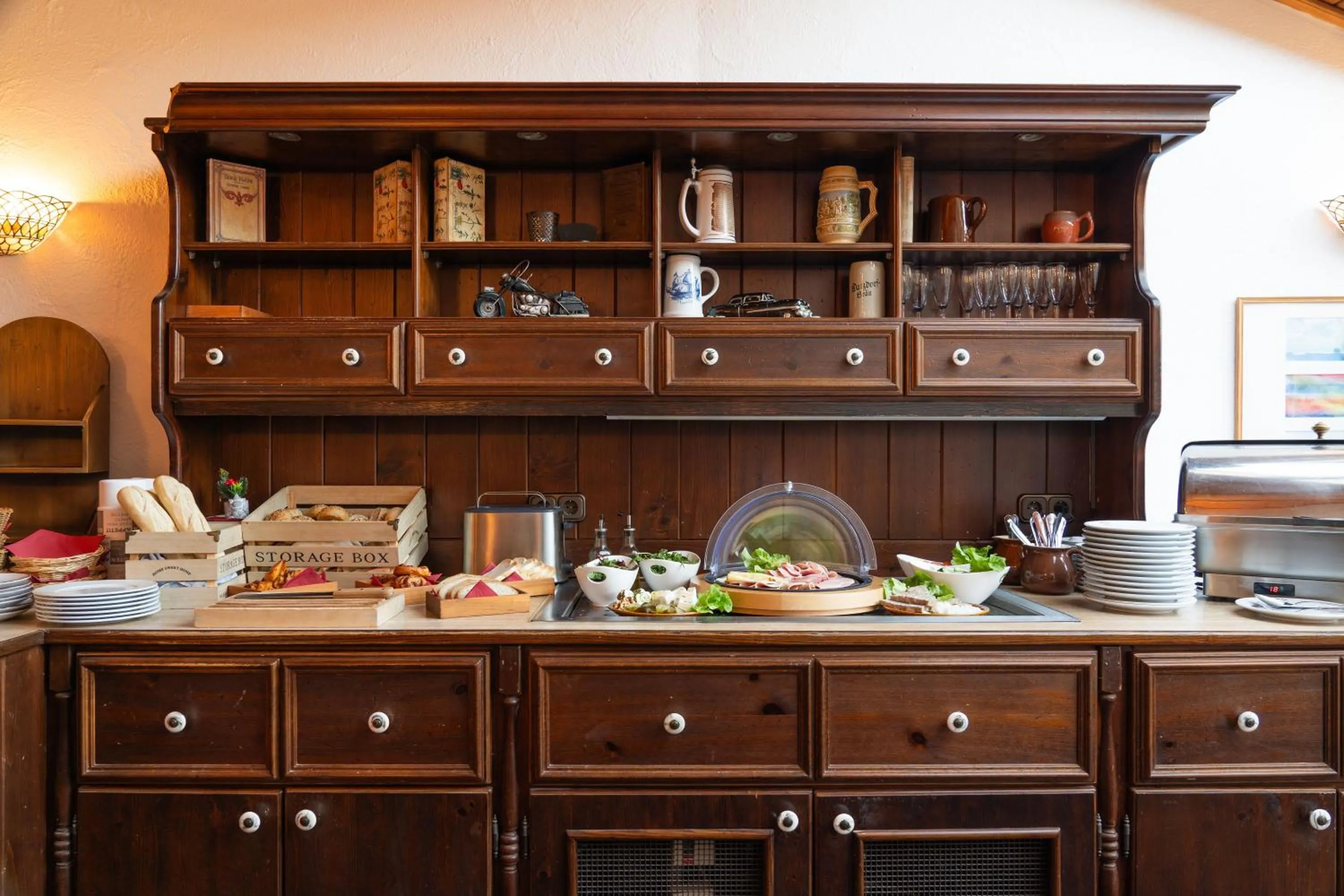 Buffet breakfast in Landhotel & Restaurant Kains Hof