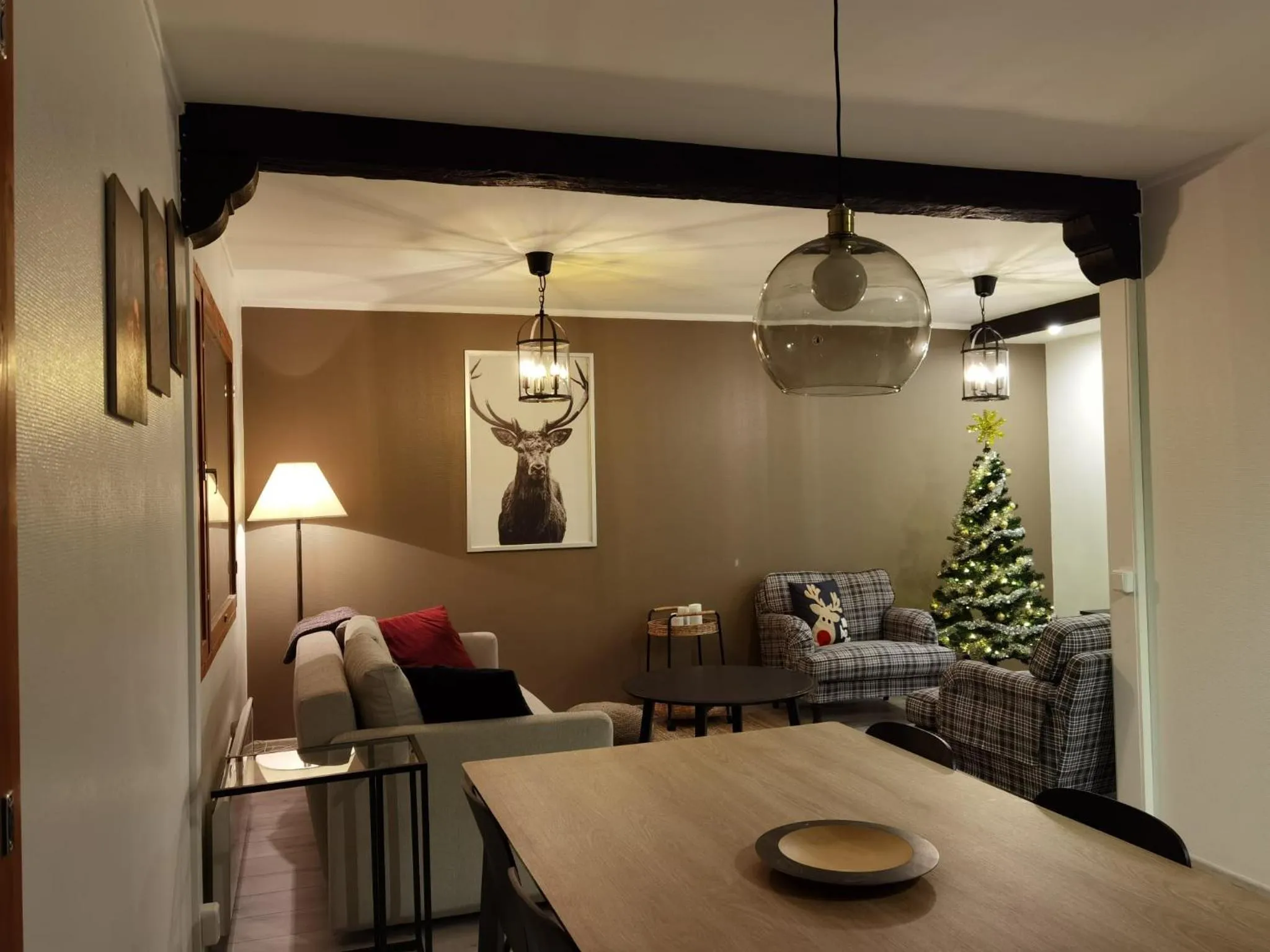 Seating area in Tankavaara Gold Village