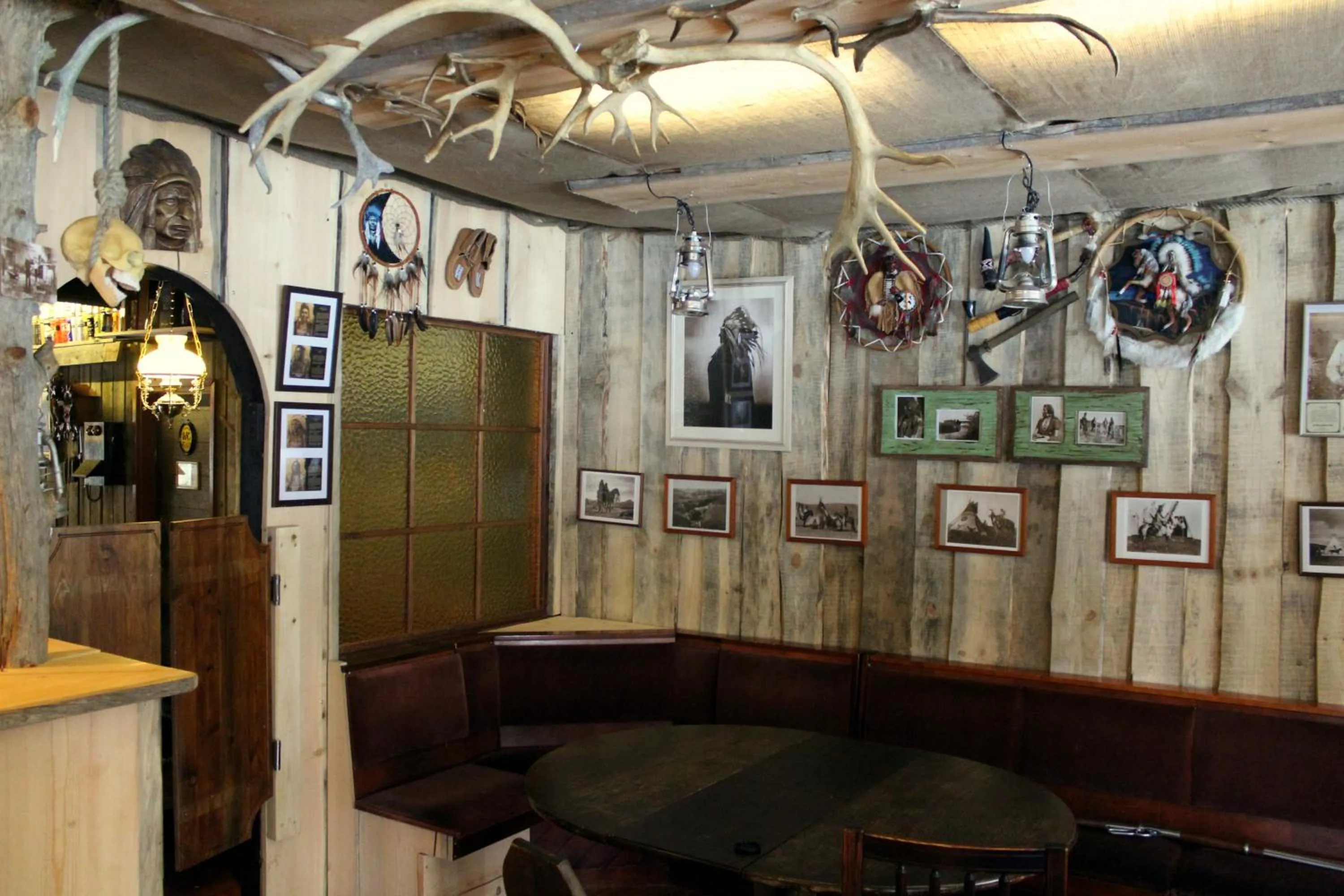 Lounge or bar in Tankavaara Gold Village