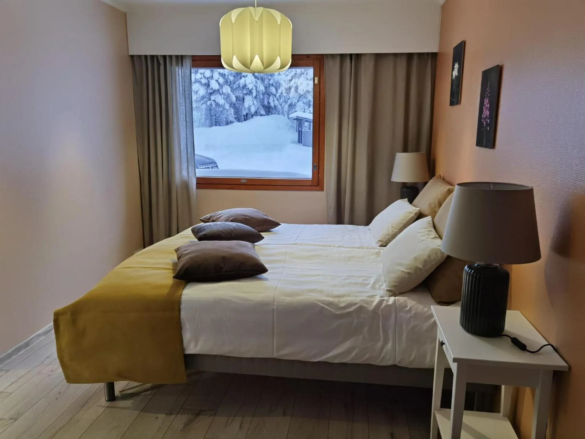 Bed in Tankavaara Gold Village