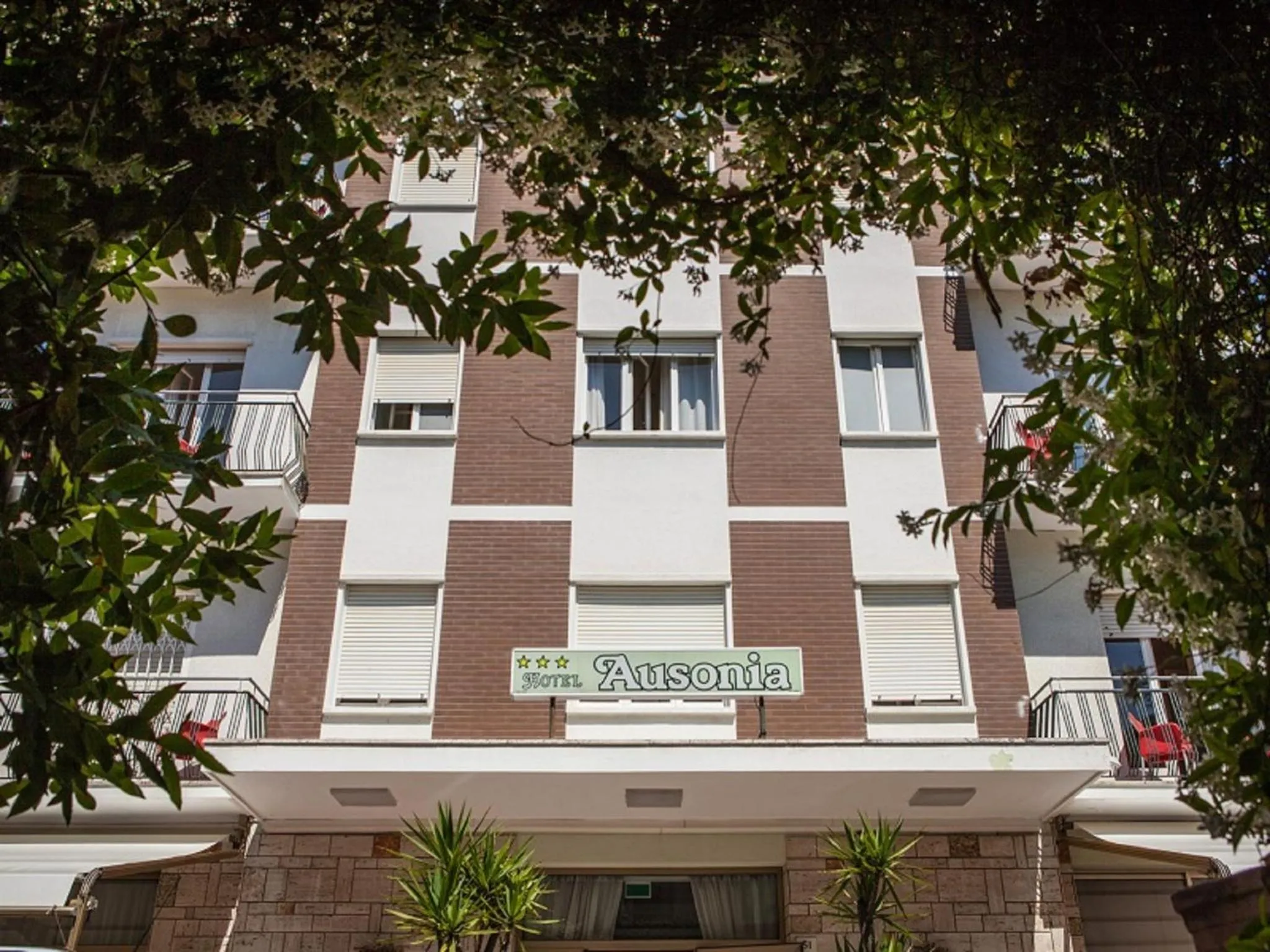 Facade/entrance in Hotel Ausonia B&B RiMiNi