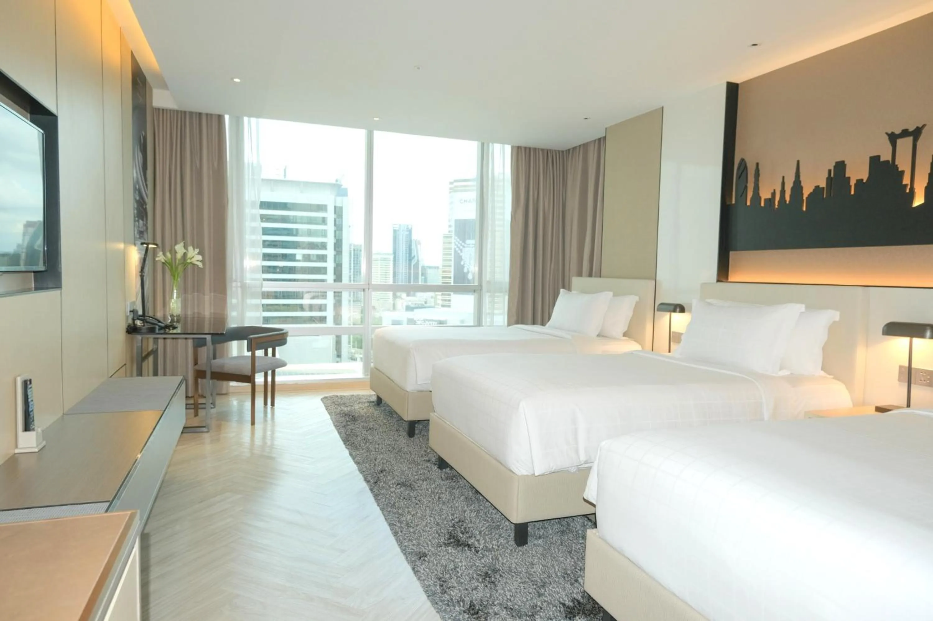 Bedroom, Bed in Pathumwan Princess Hotel