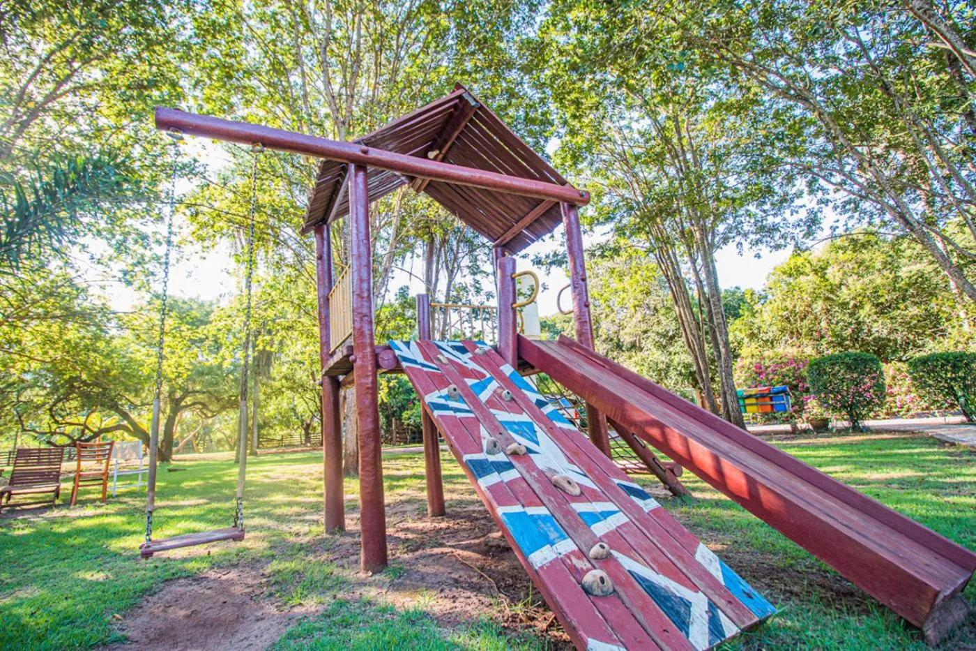 children in Hotel Pousada Arizona