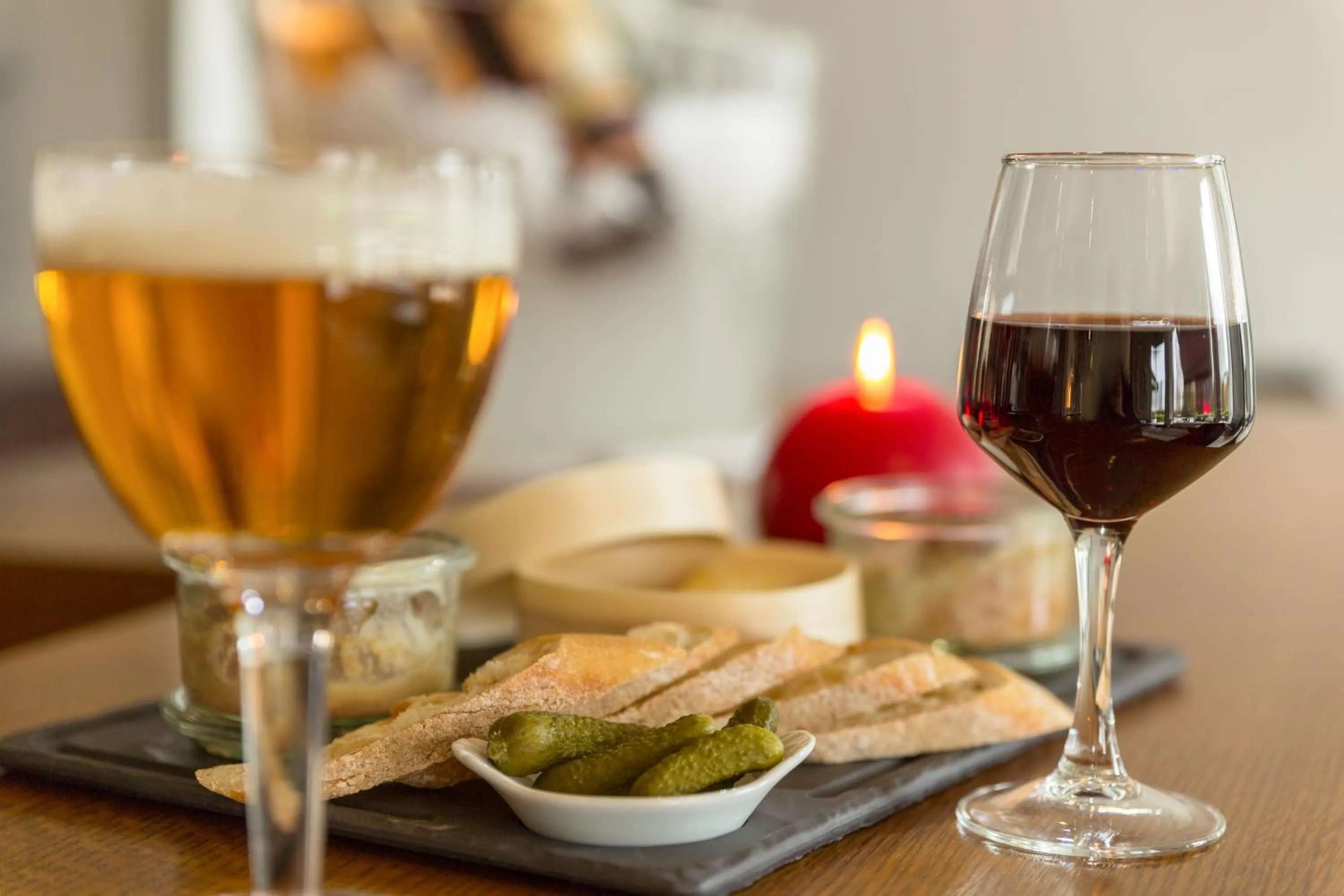 Food and drinks in Hôtel Originals City, Armony Dijon - Chenôve