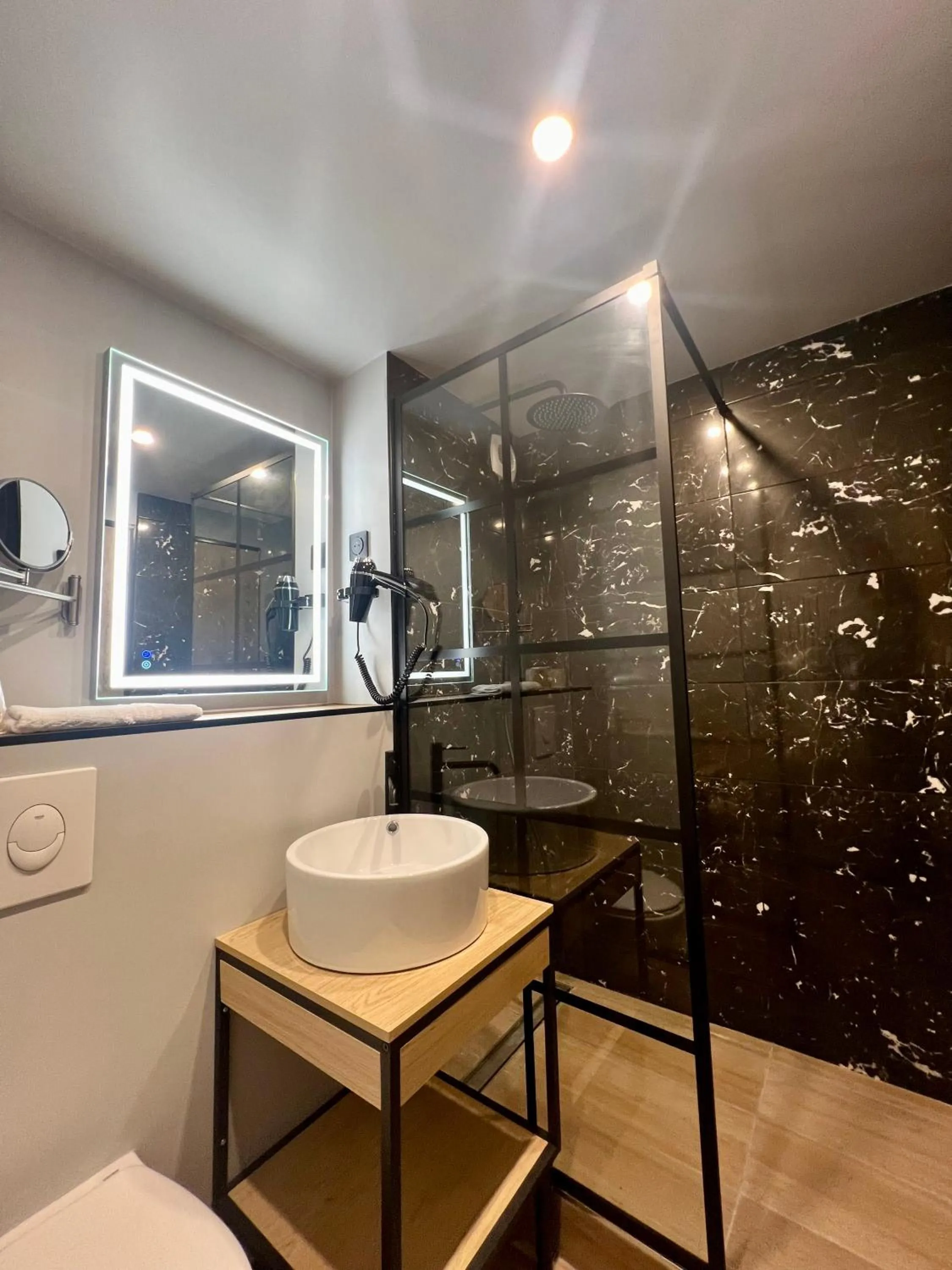 Hôtel Originals City, Armony Dijon - Chenôve