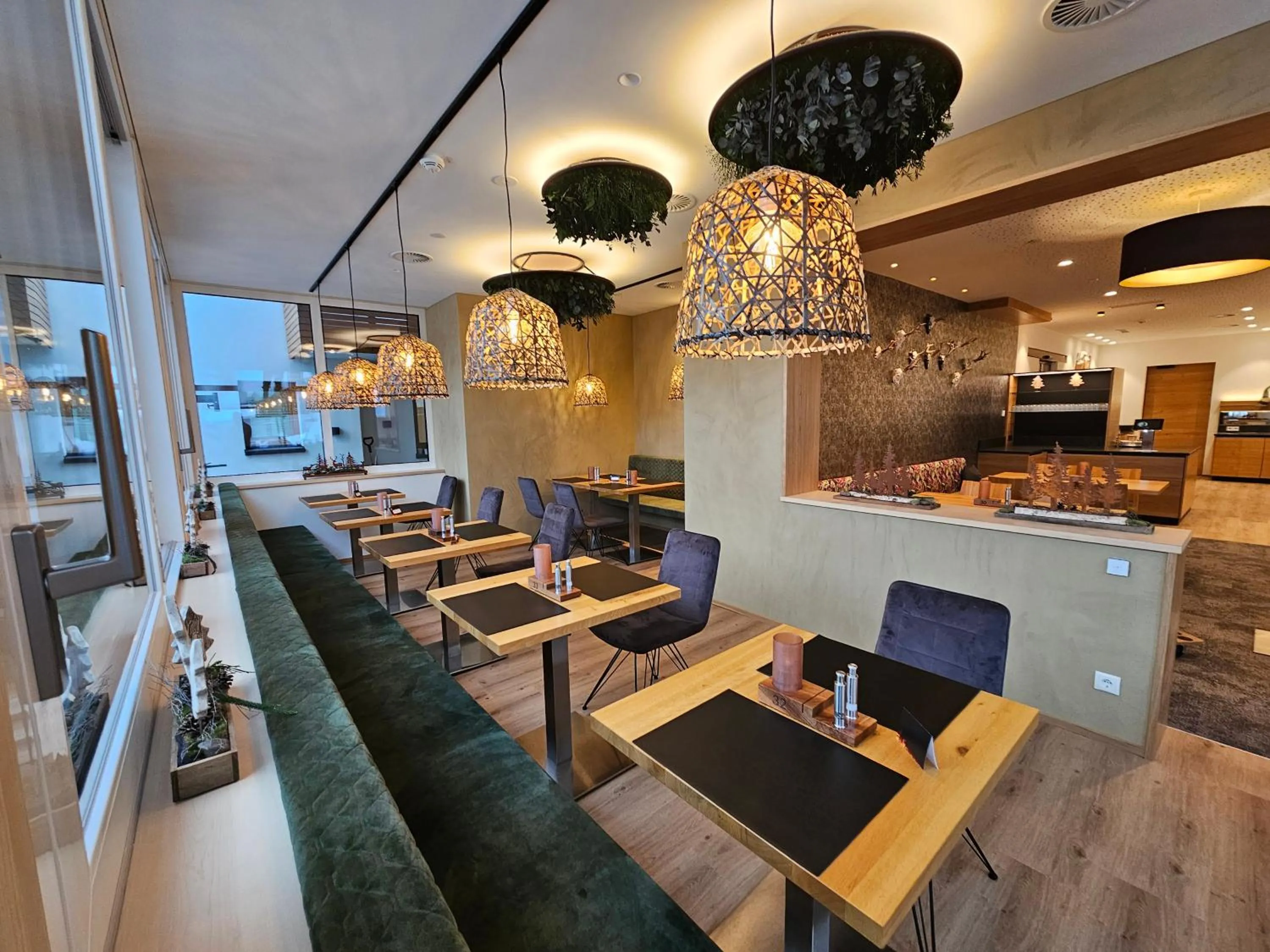 Restaurant/places to eat in Hotel Alpenfeuer Montafon