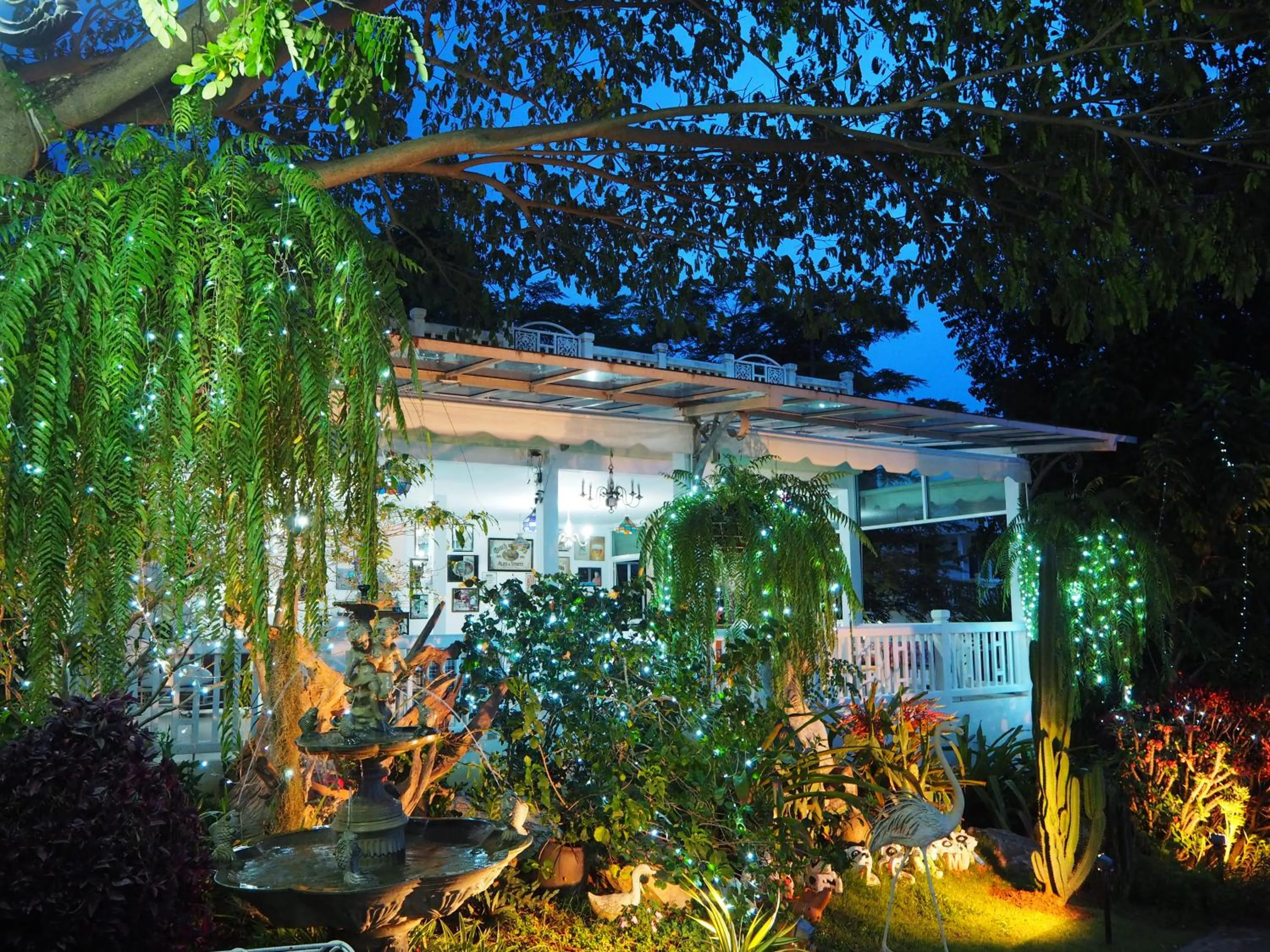 Garden in Baan Ing Khao