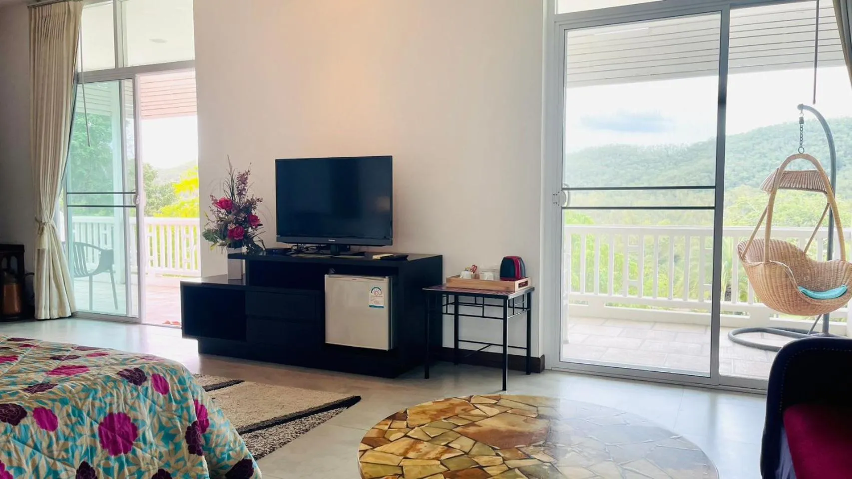 TV and multimedia, Bed in Baan Ing Khao