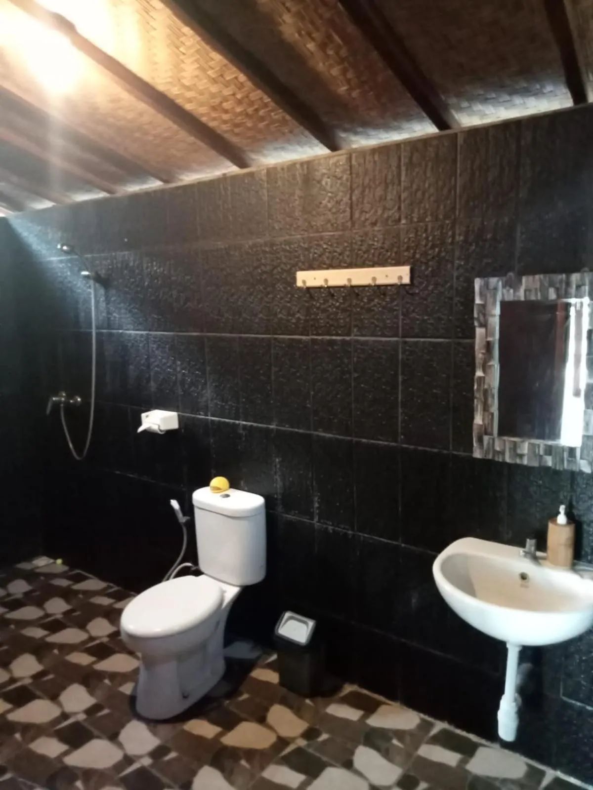 Bataran Garden Cottage