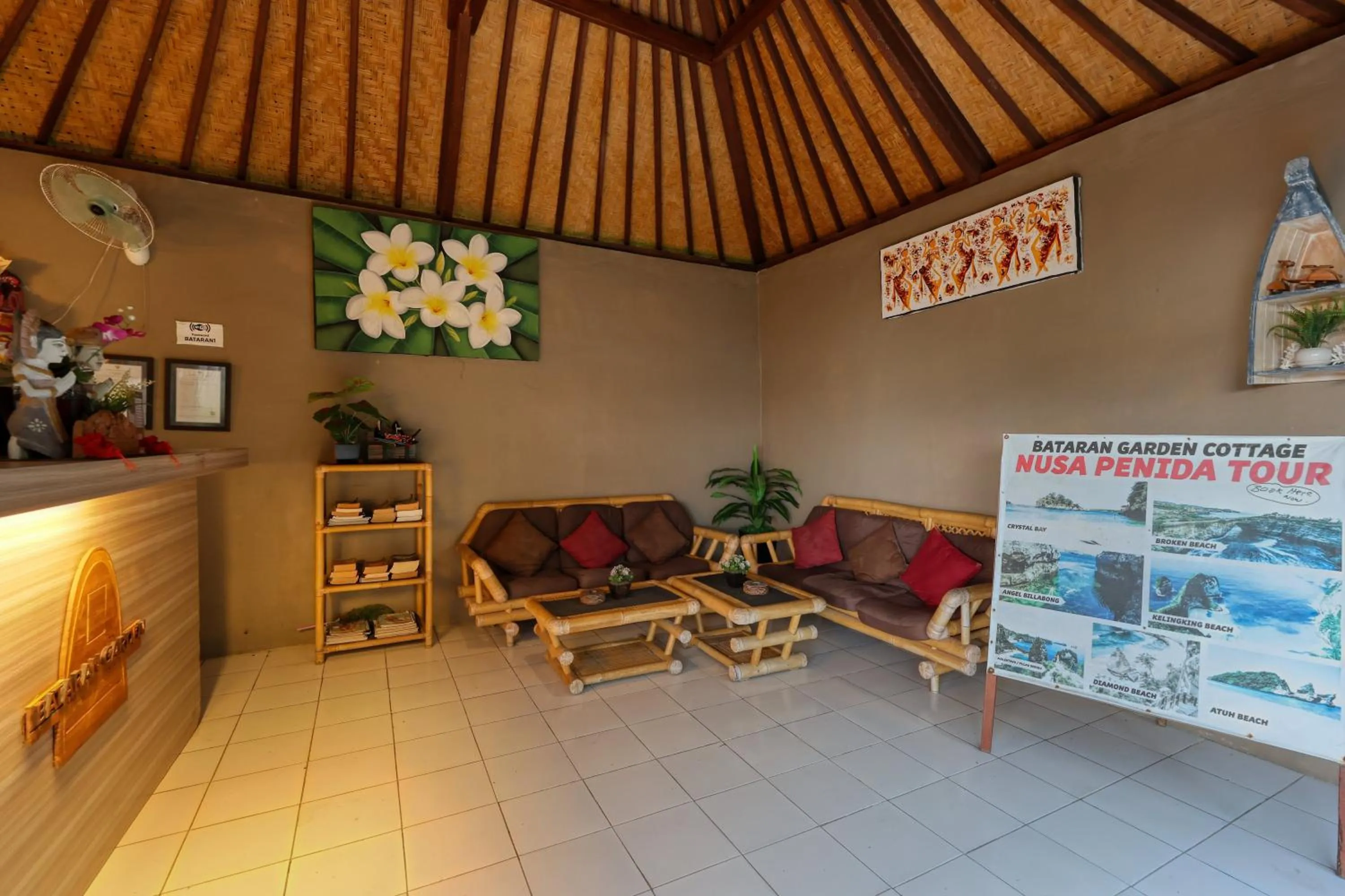 Lobby or reception in Bataran Garden Cottage