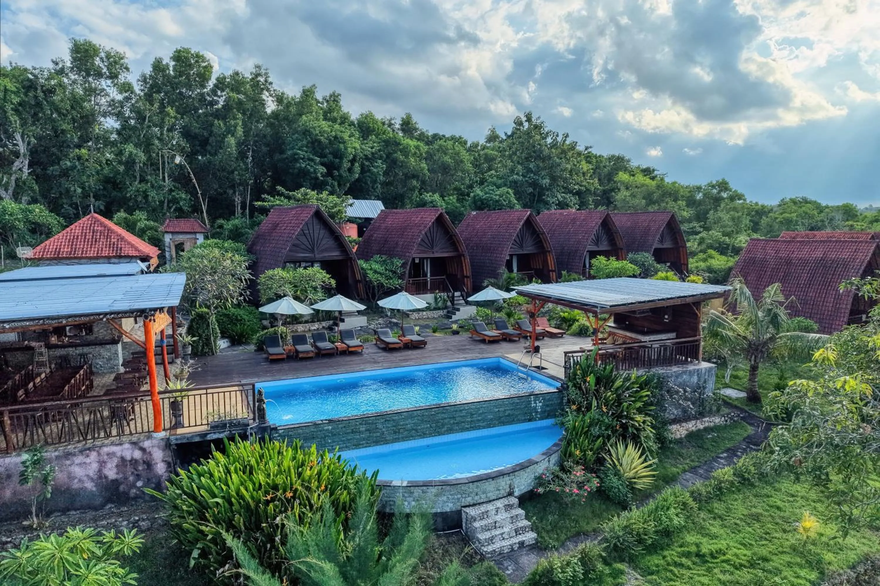 Property building in Bataran Garden Cottage