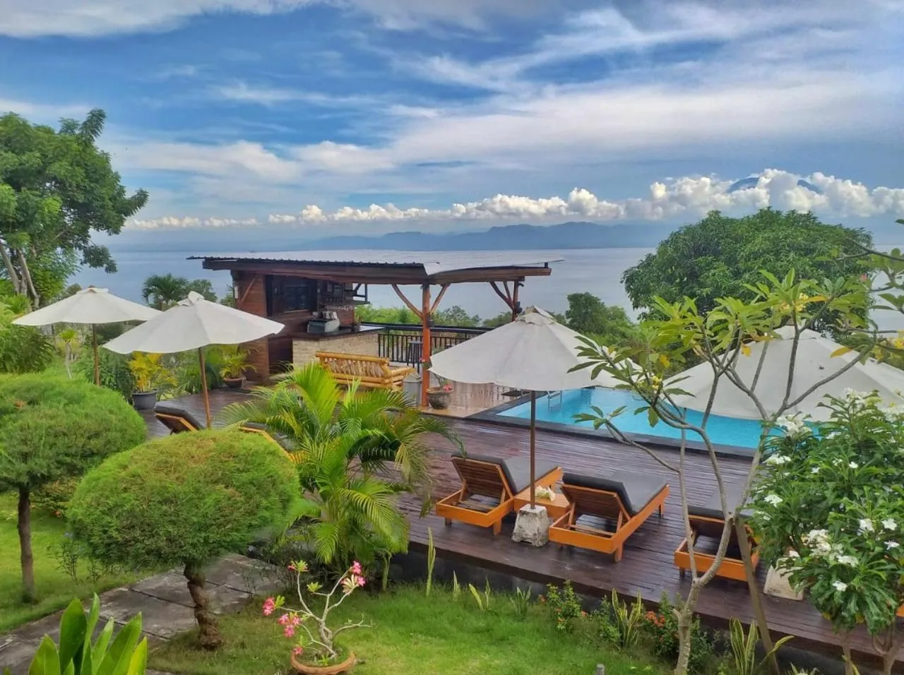 Bataran Garden Cottage