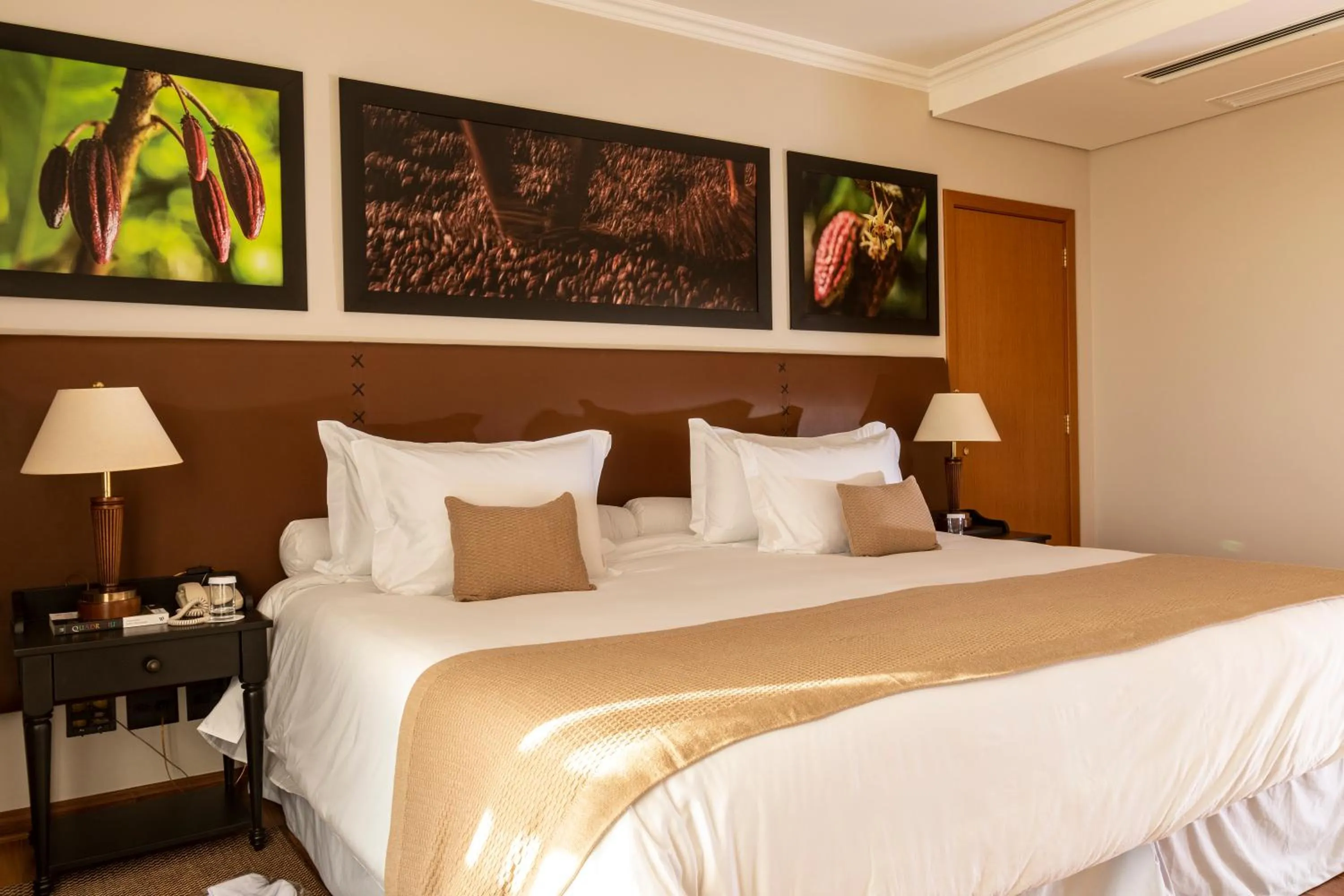 Bed in Bendito Cacao Resort & Spa