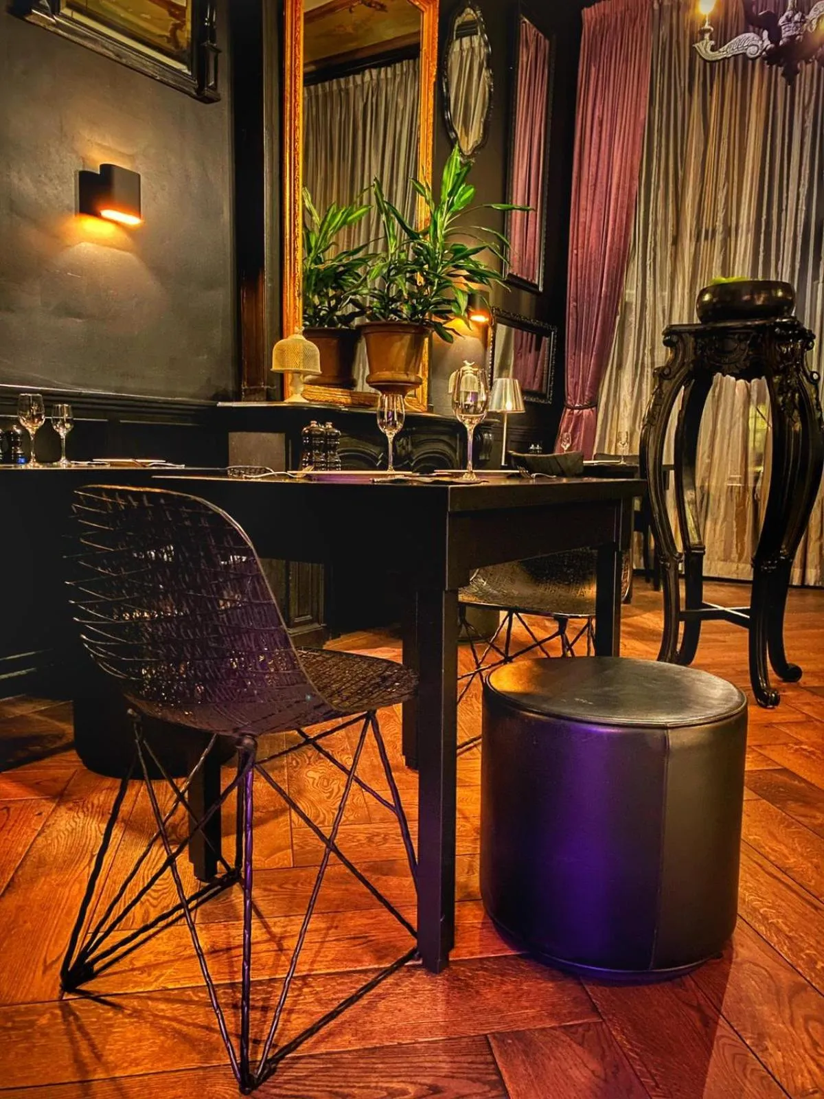 Living room in Canal House