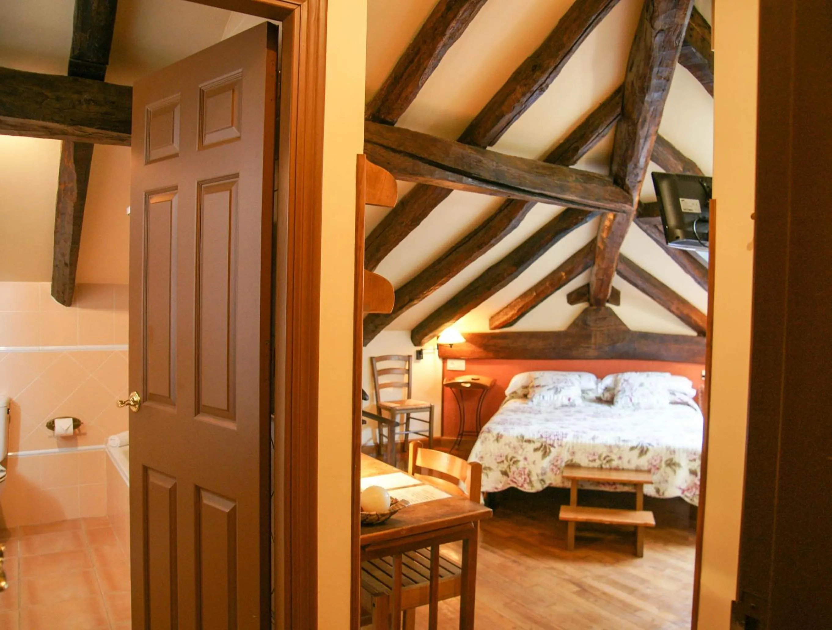 Photo of the whole room, Bed in Hostal Rural Irigoienea