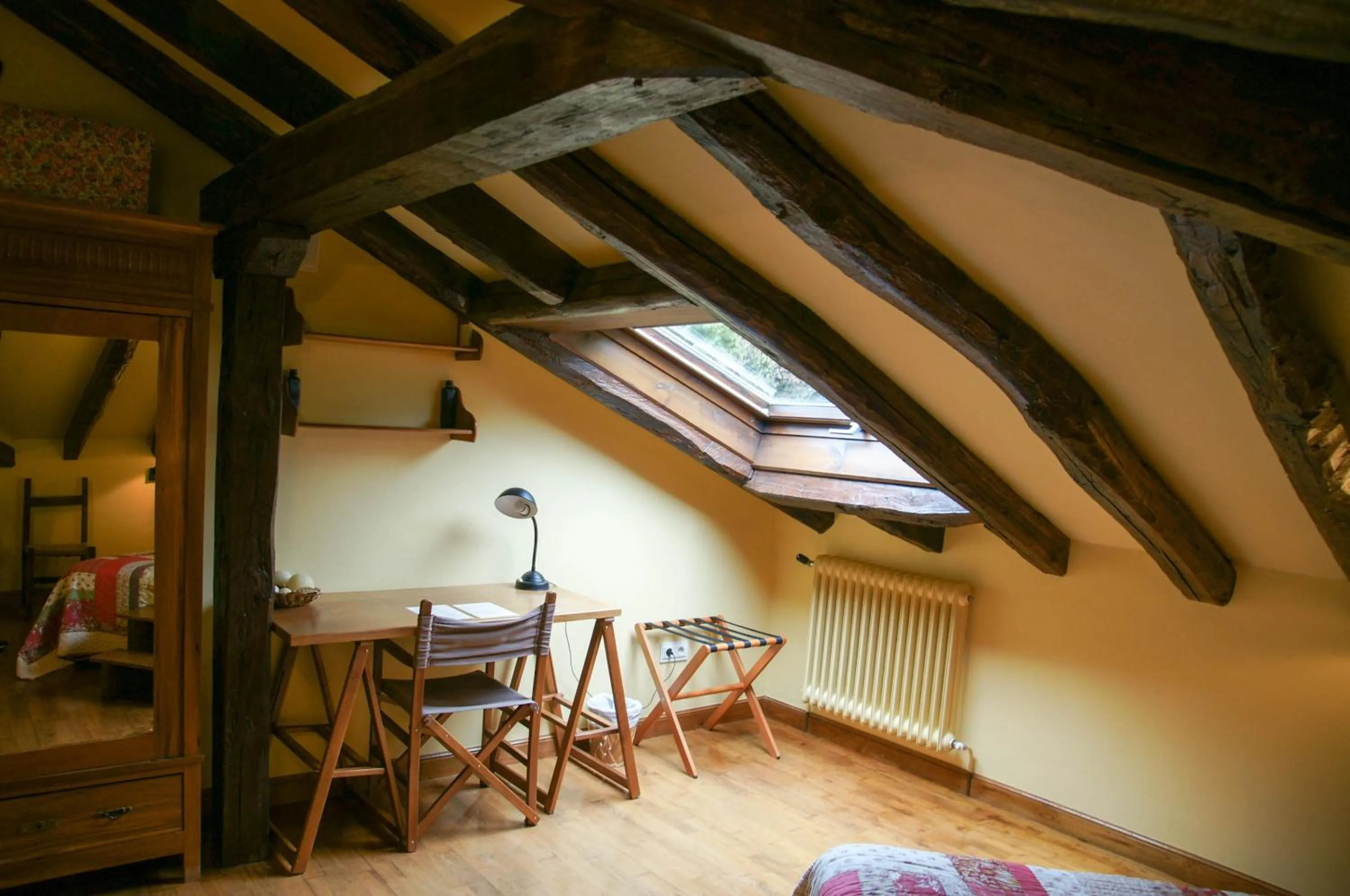 Photo of the whole room in Hostal Rural Irigoienea