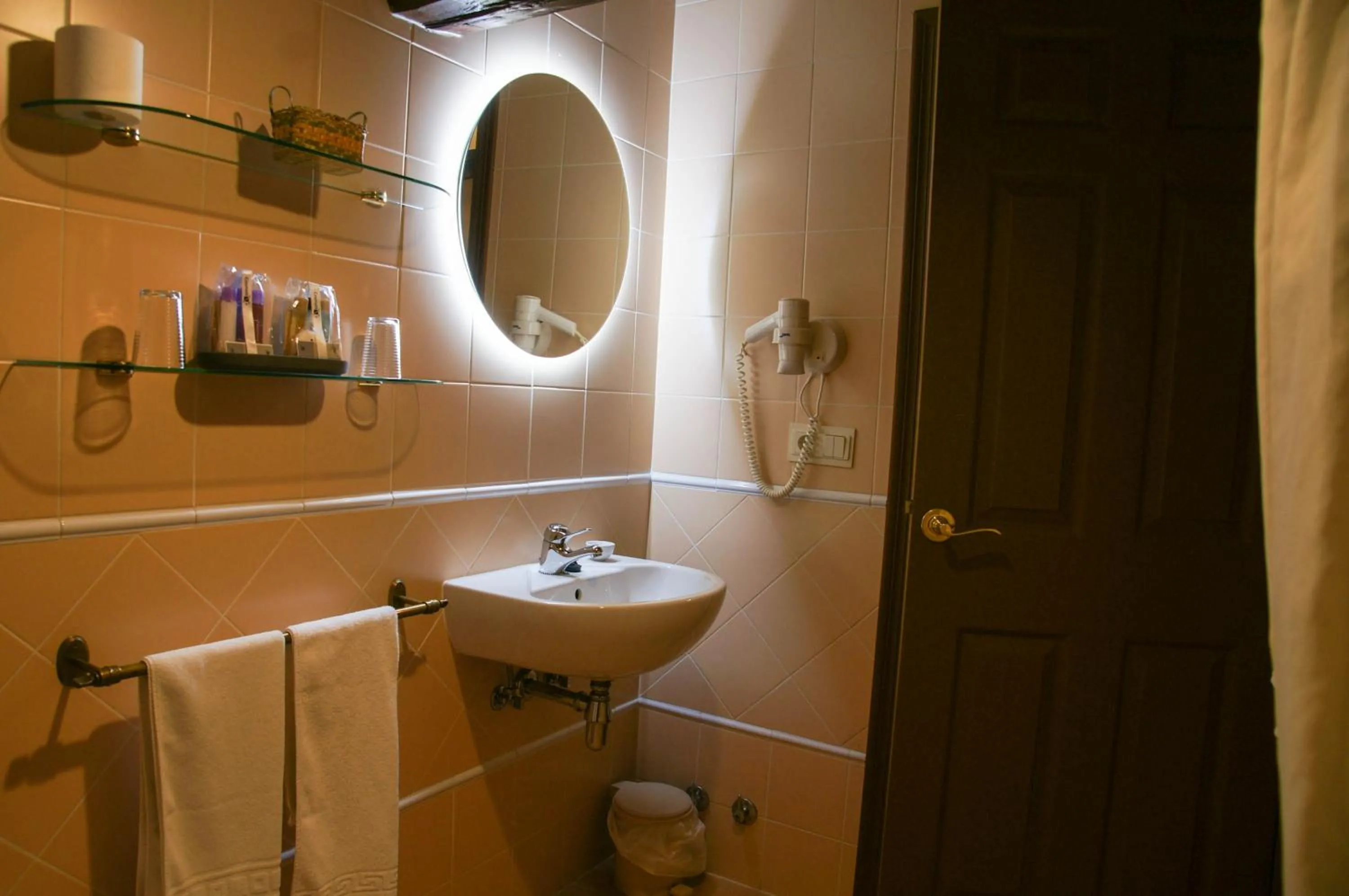 Bathroom in Hostal Rural Irigoienea