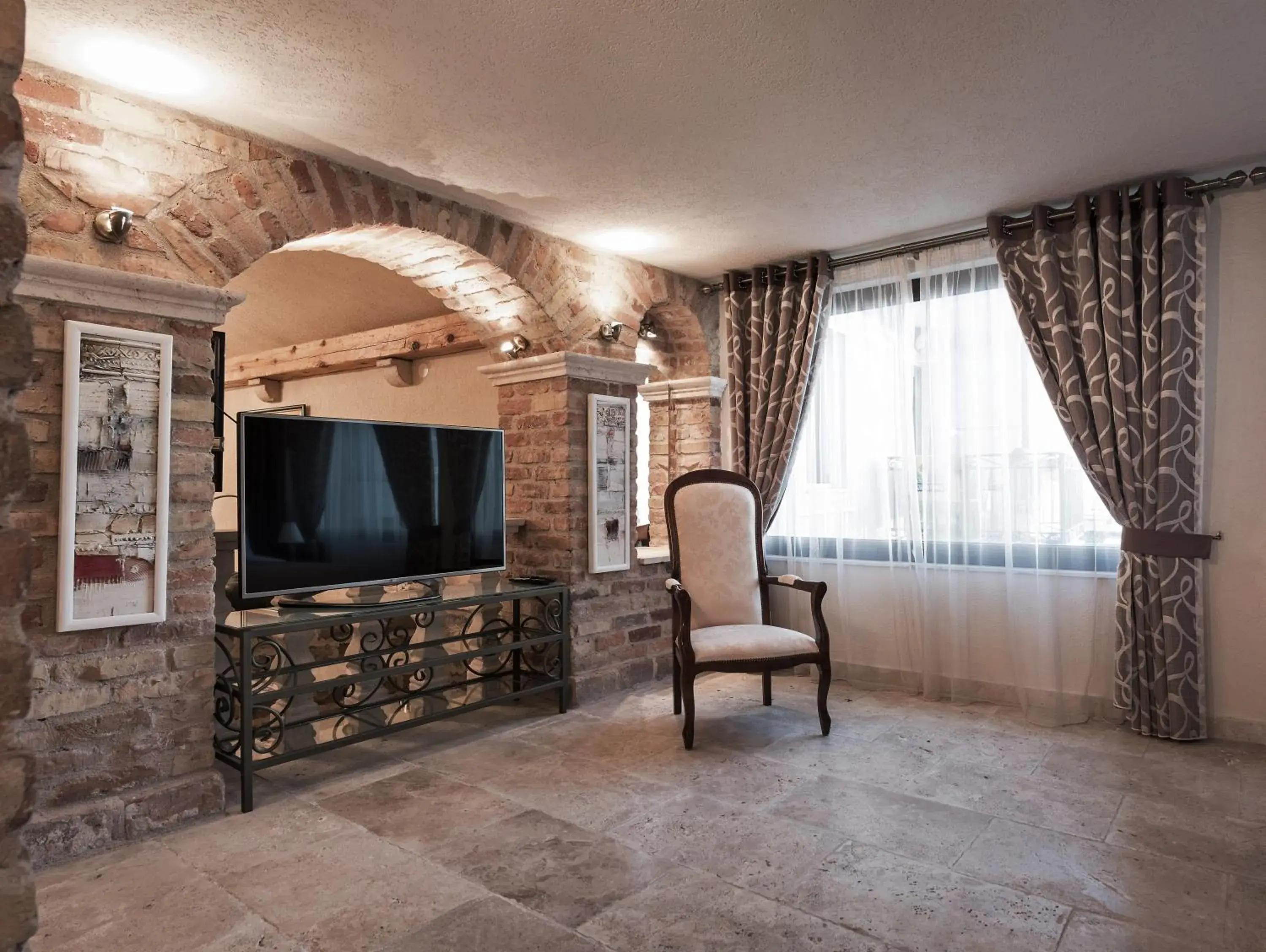 Duplex Suite - single occupancy in Hotel Azimut Duplex Suite - single occupancy in Hotel Azimut