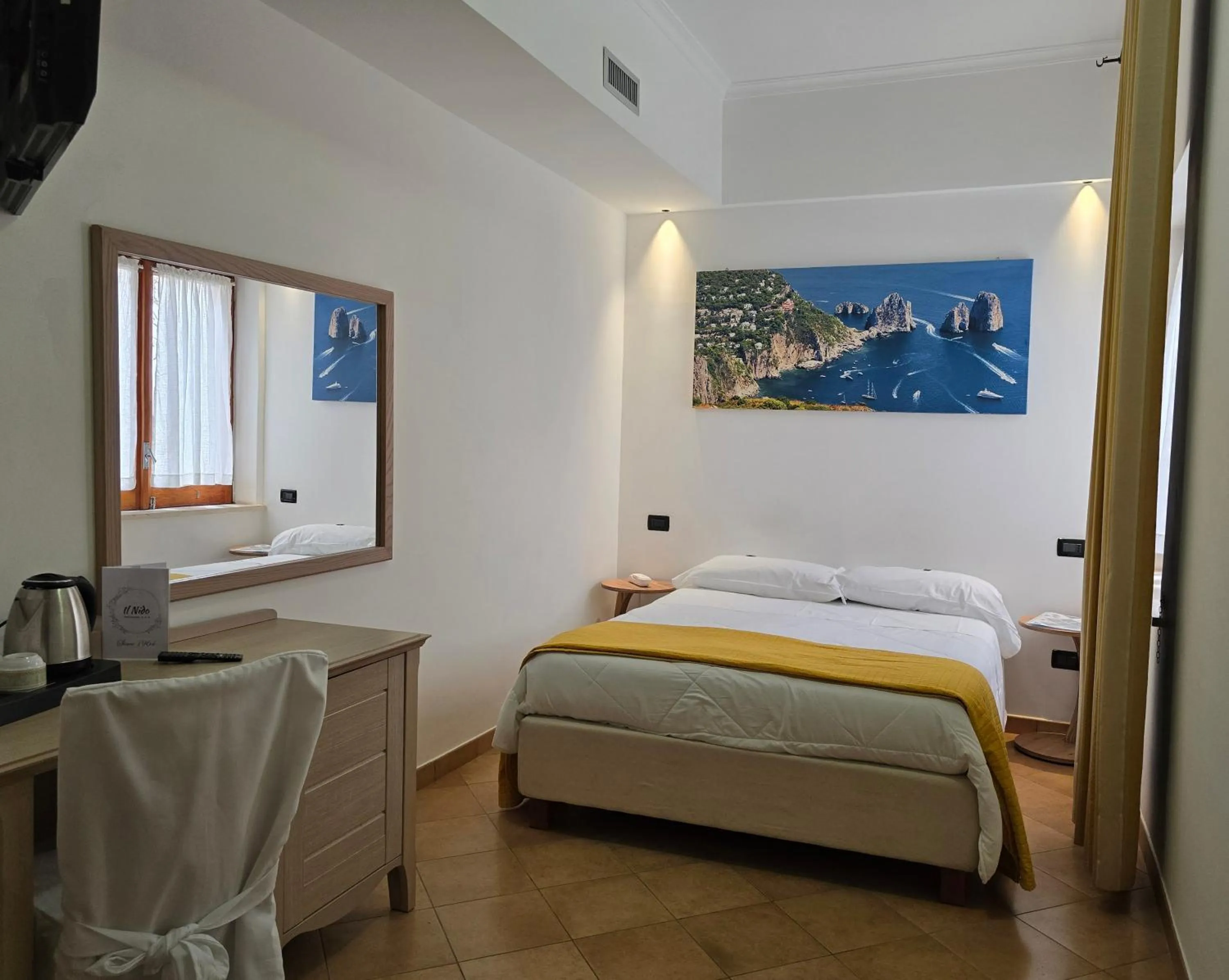 Bedroom, Bed in Hotel Il Nido Sorrento