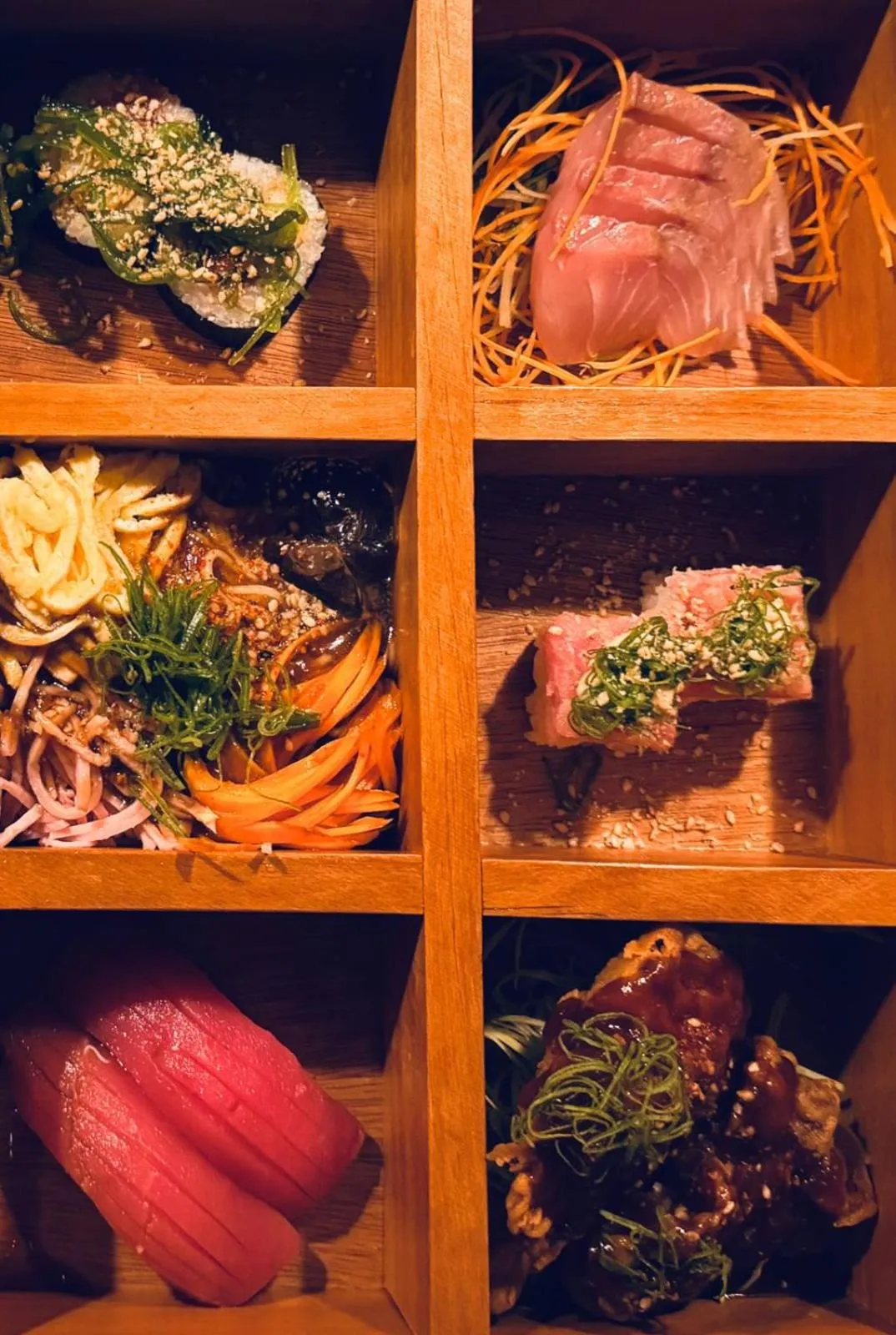 Restaurant/places to eat in Sandi Hotel