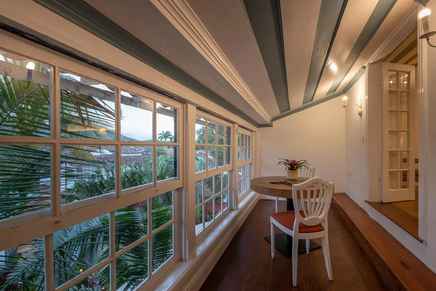 Balcony/Terrace in Sandi Hotel