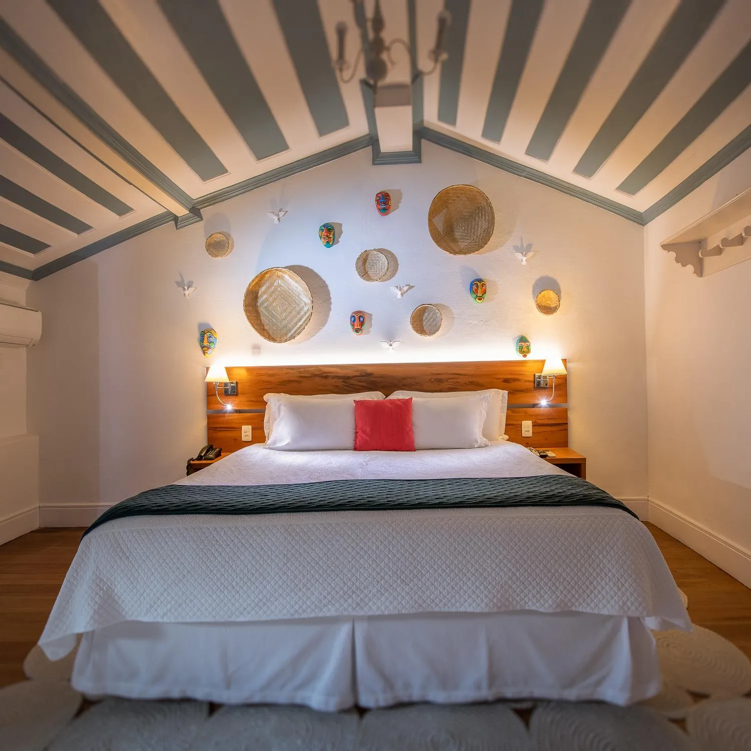 Photo of the whole room, Bed in Sandi Hotel