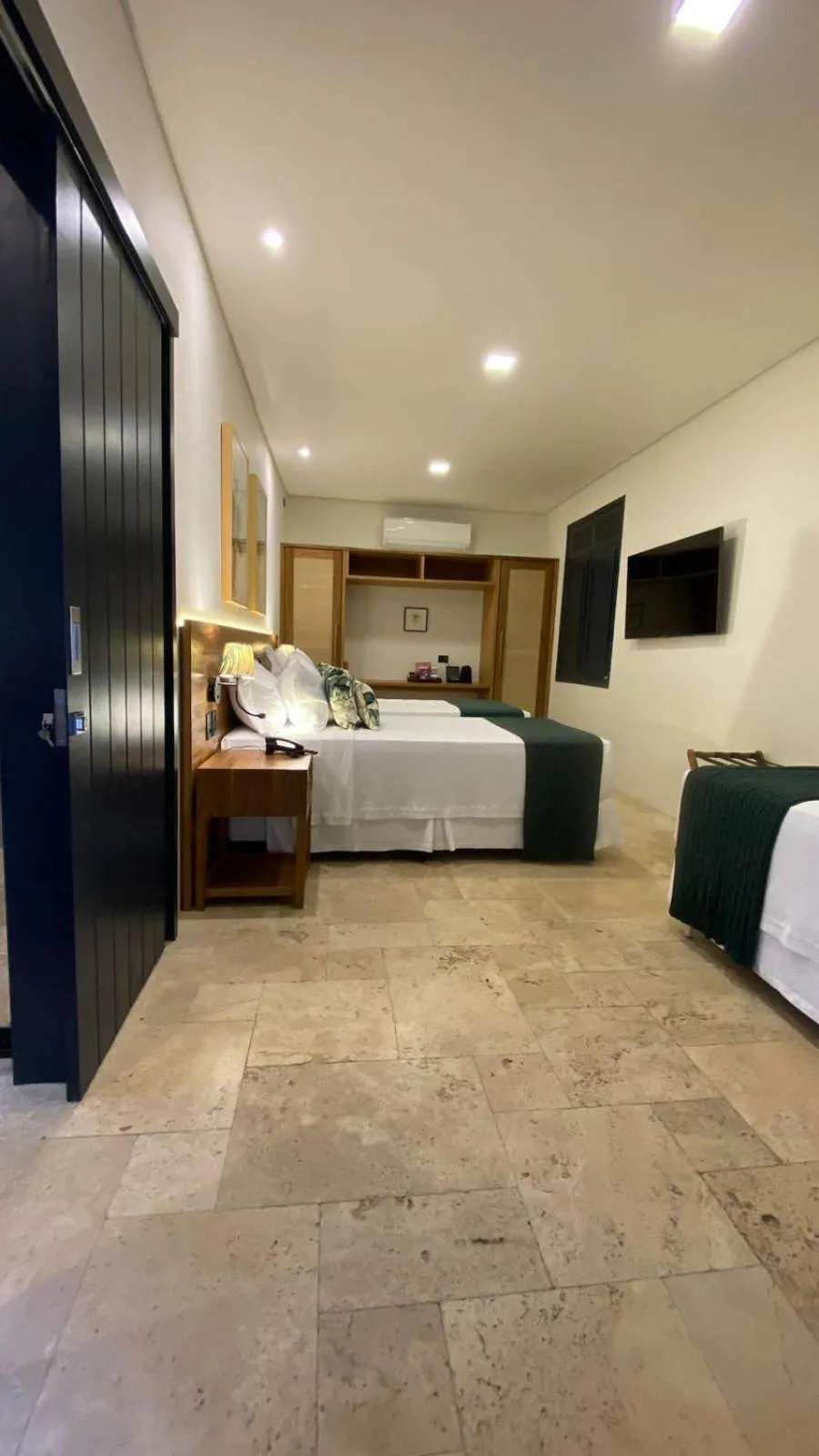 Photo of the whole room, Bed in Sandi Hotel