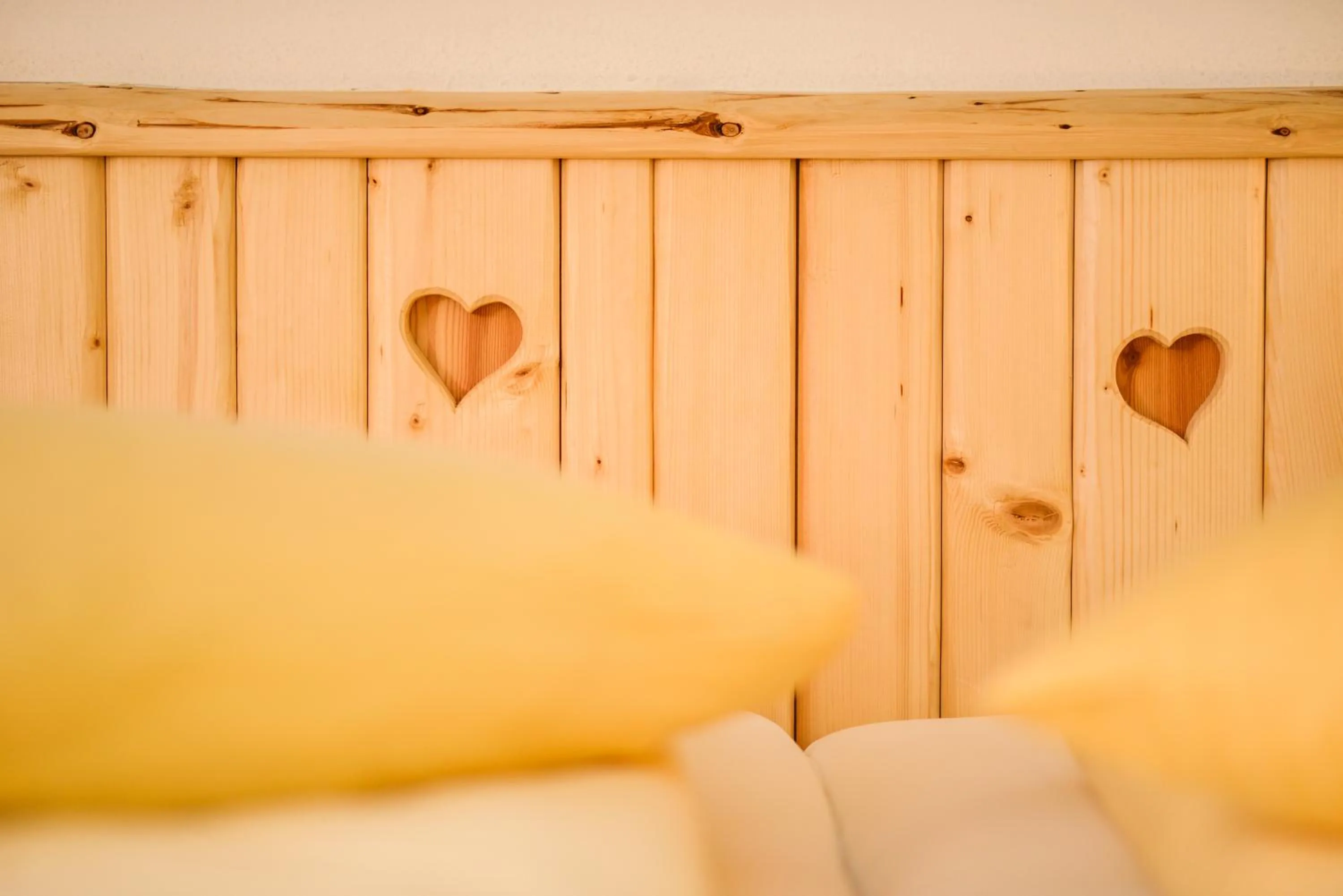 Bedroom, Bed in Hartweger's Hotel