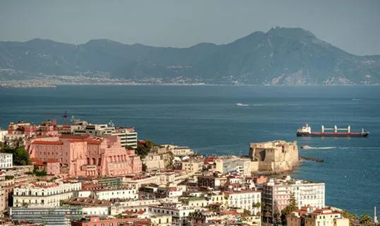 Property building in B&B Luna Caprese