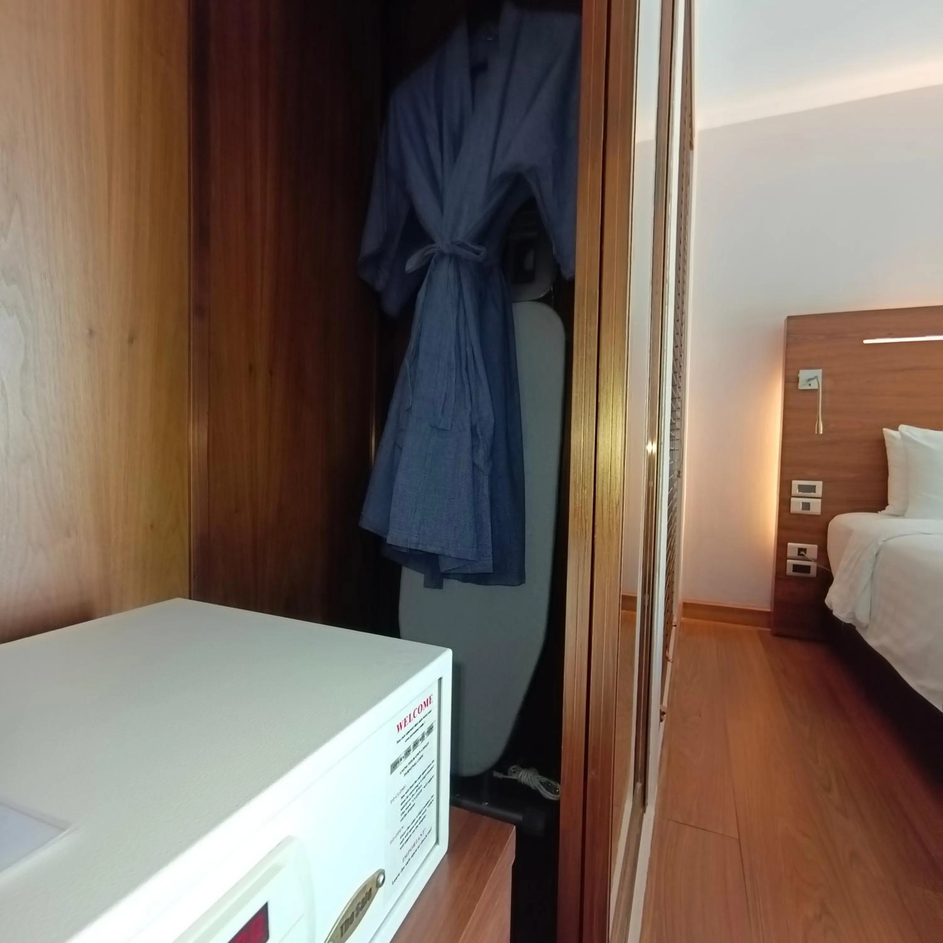 Bed in Sacha's Hotel Uno