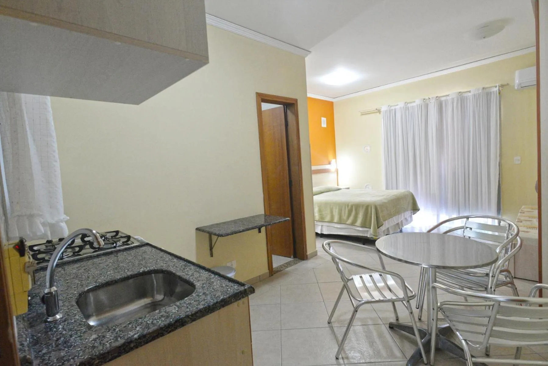 Kitchen or kitchenette in Refúgio Costeiro II