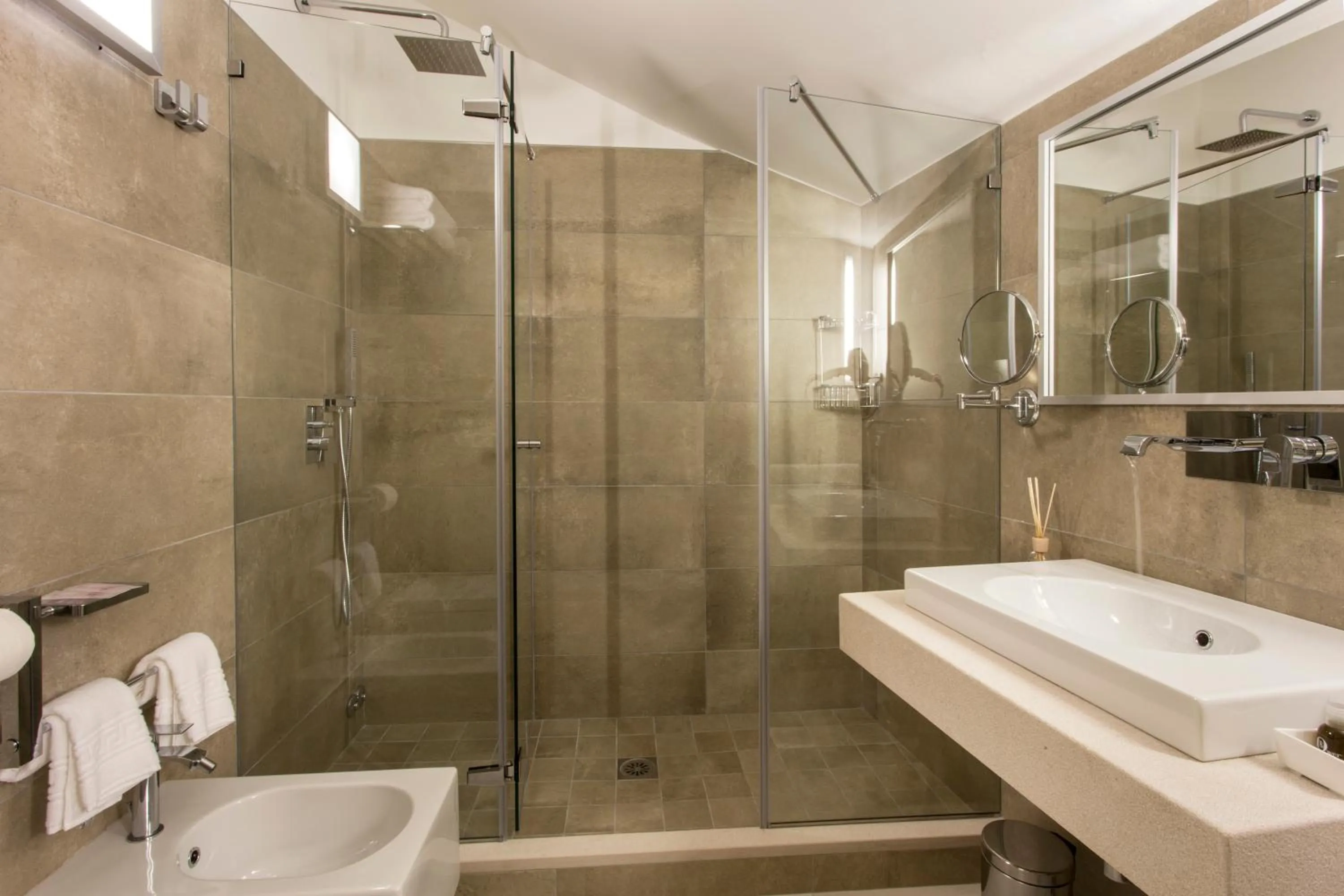 Shower in Magi House Relais