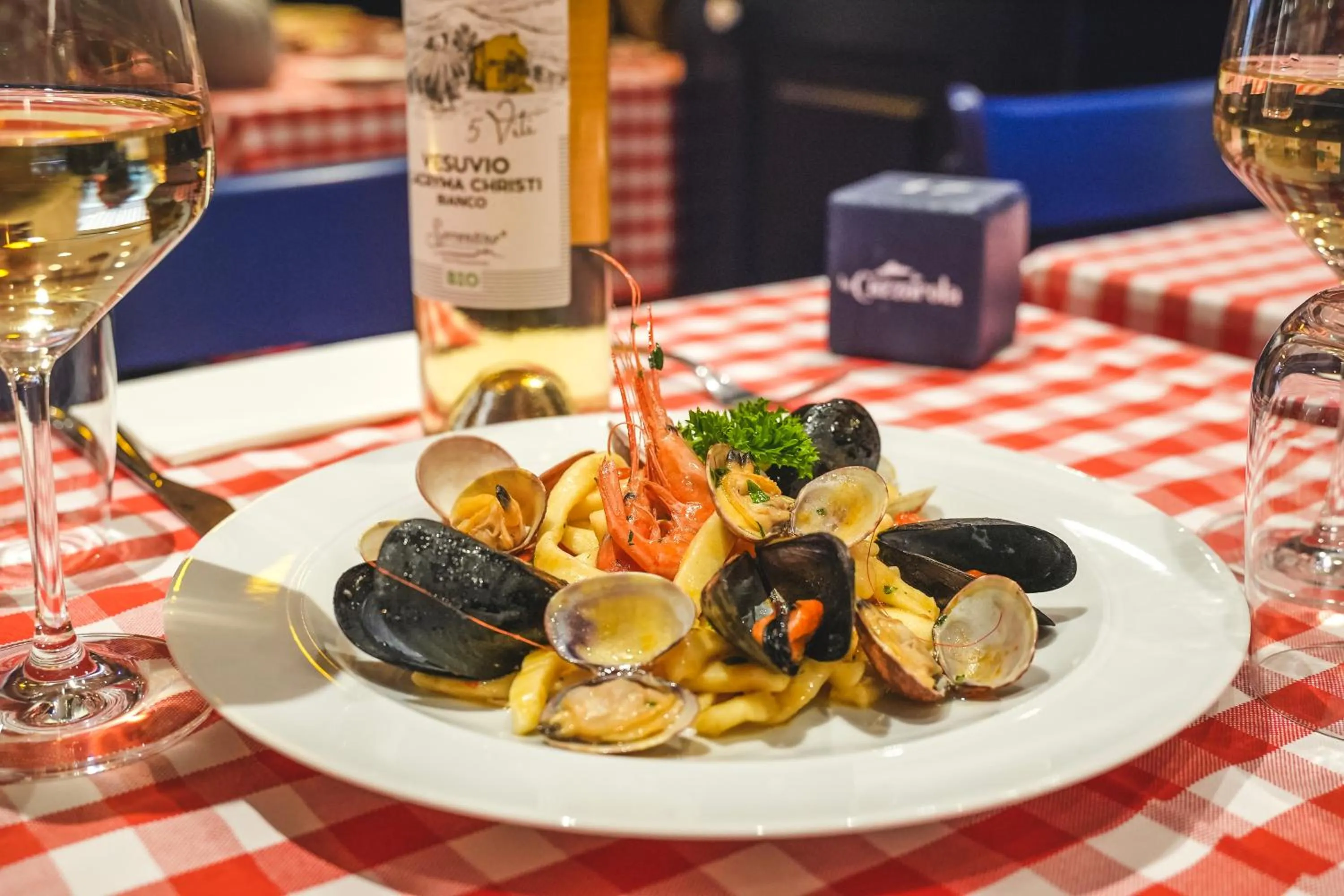 Restaurant/places to eat in Magi House Relais