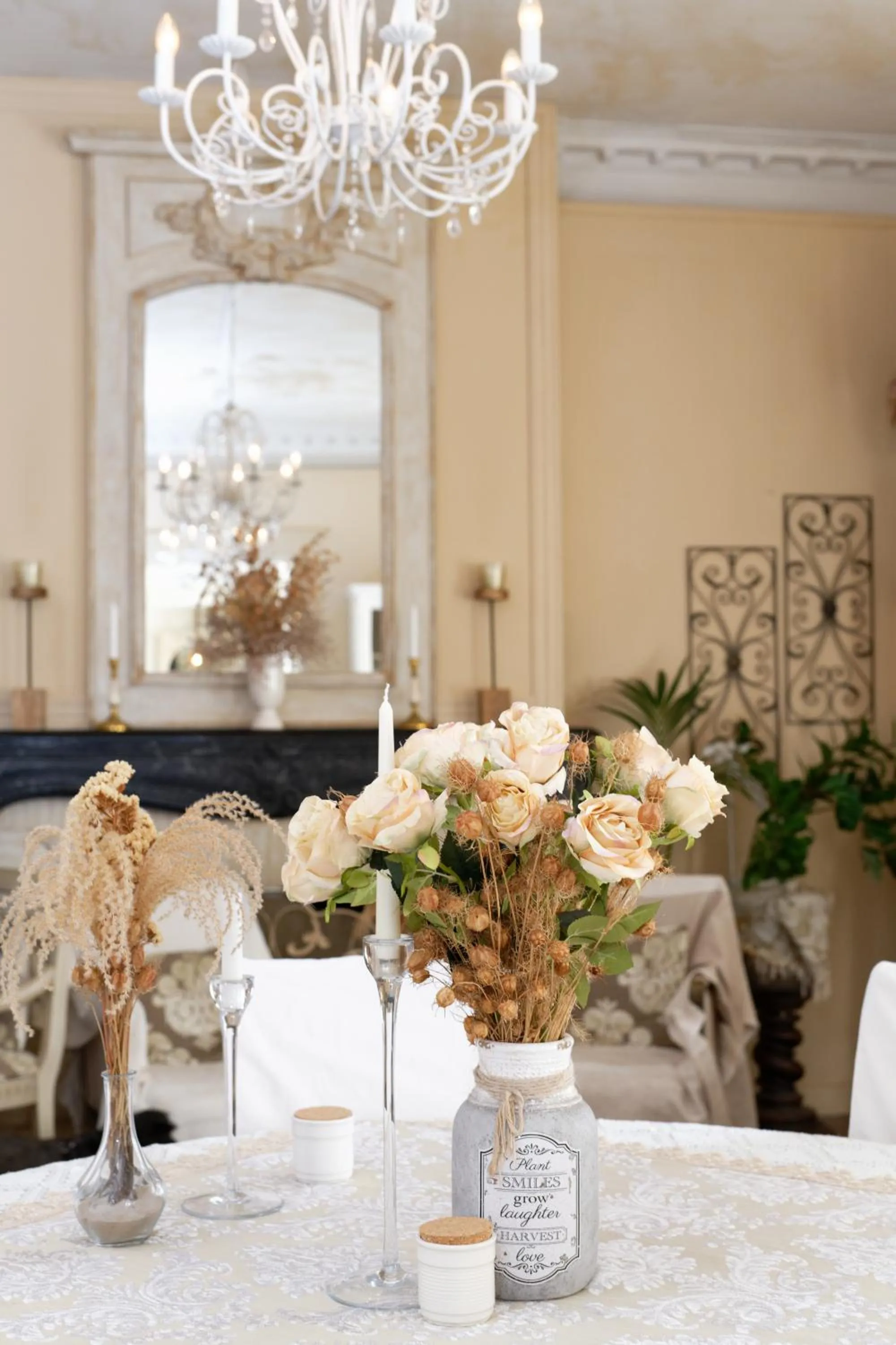 Decorative detail in The Corner Noirmoutier