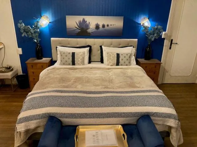 Bed in The Corner Noirmoutier