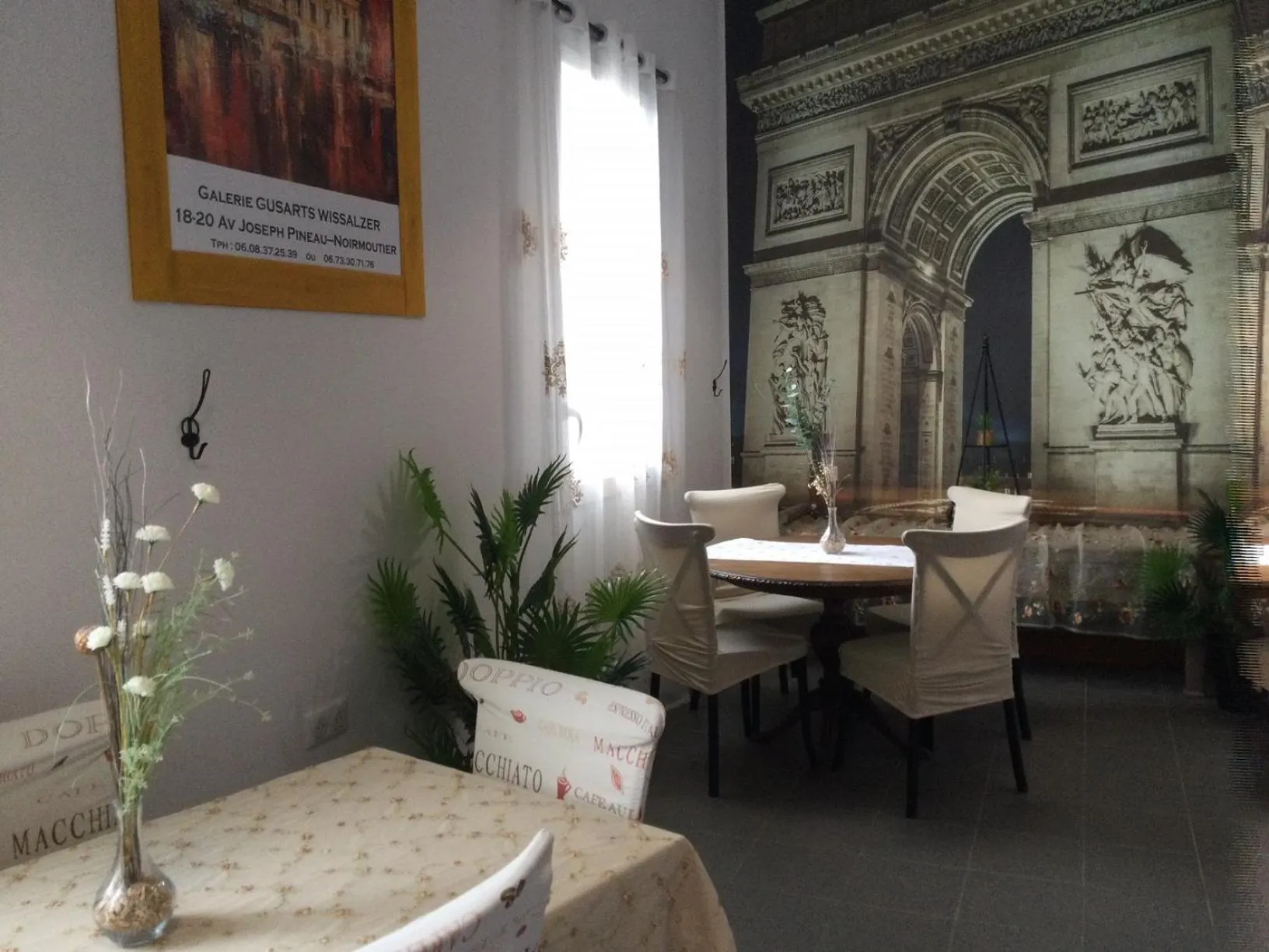 Seating area in The Corner Noirmoutier