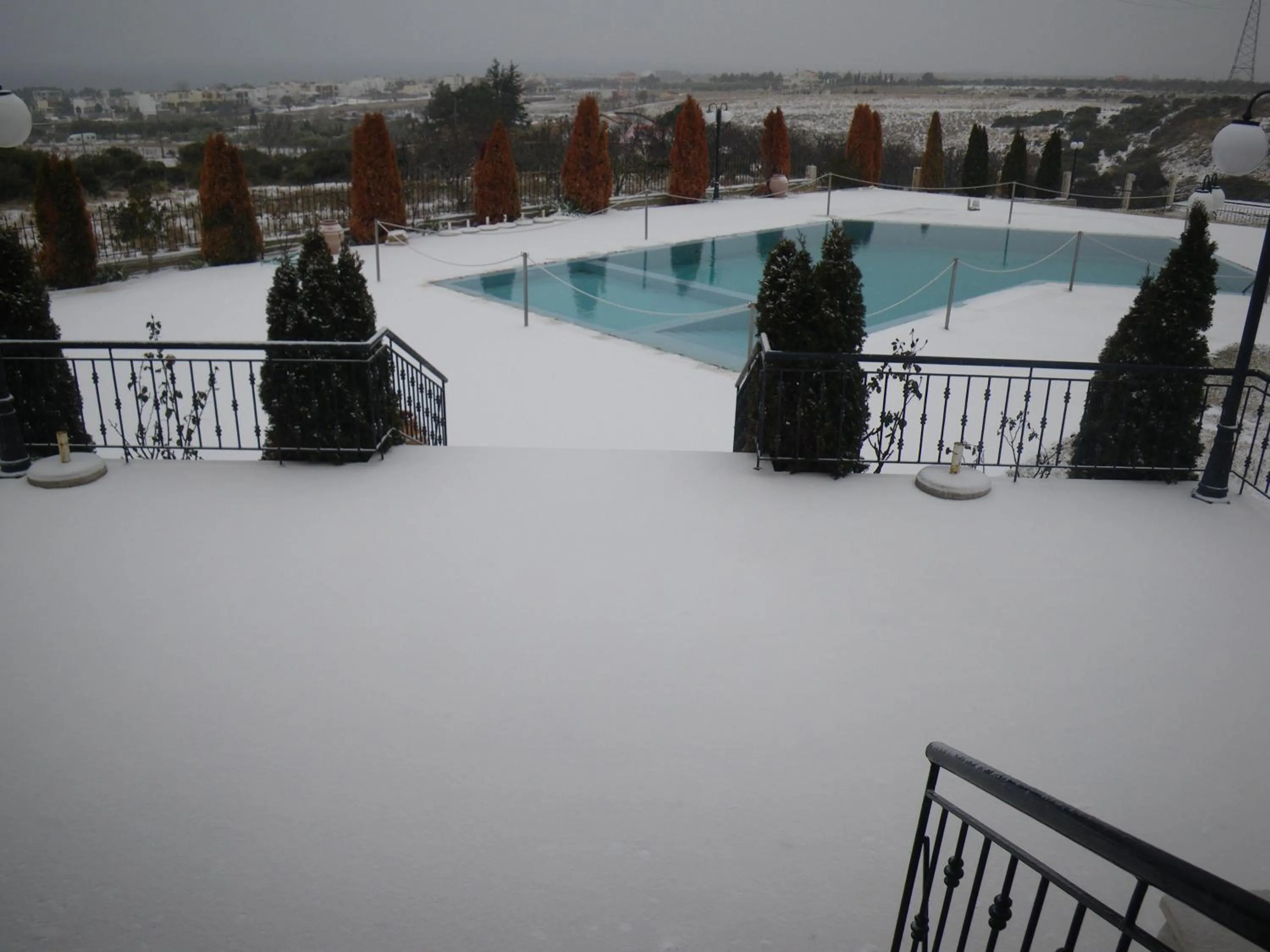 Swimming pool in Bell Air Hotel