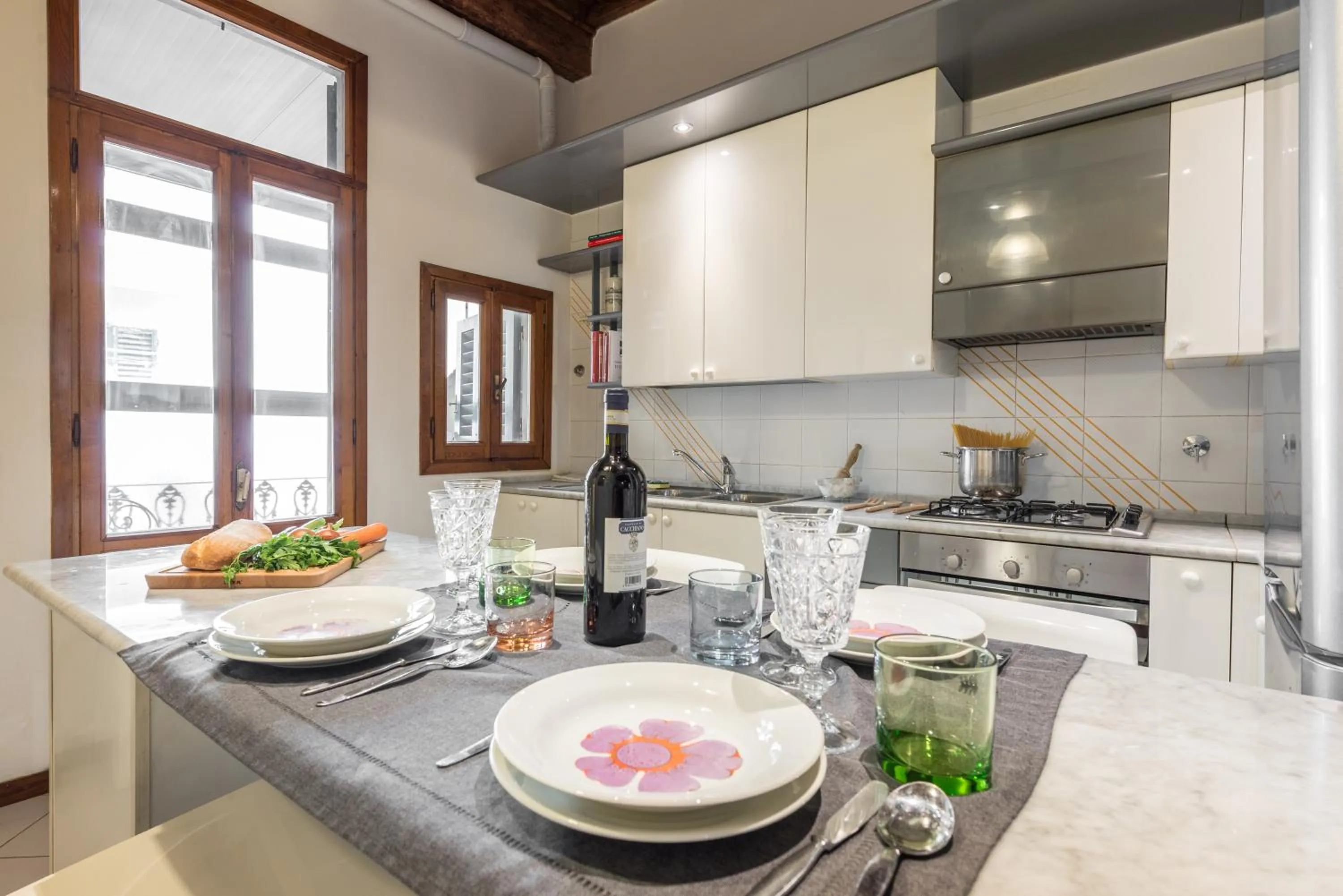 Kitchen or kitchenette in Giulietta by Mmega