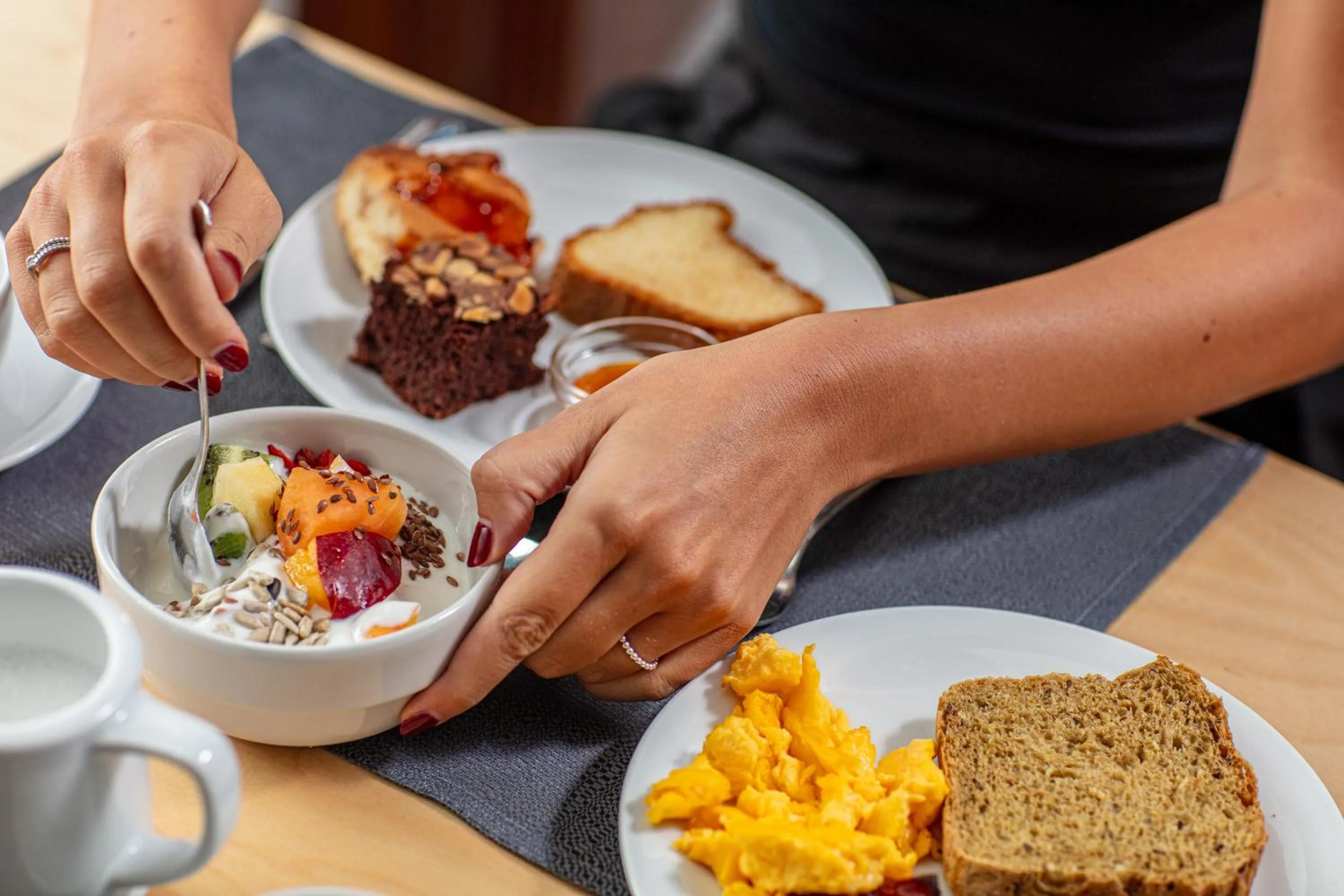 Breakfast in Hotel La Pergola Dependance