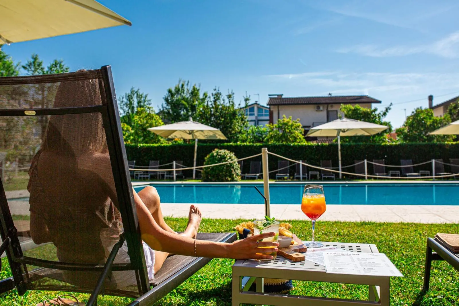 Swimming pool in Hotel La Pergola Dependance