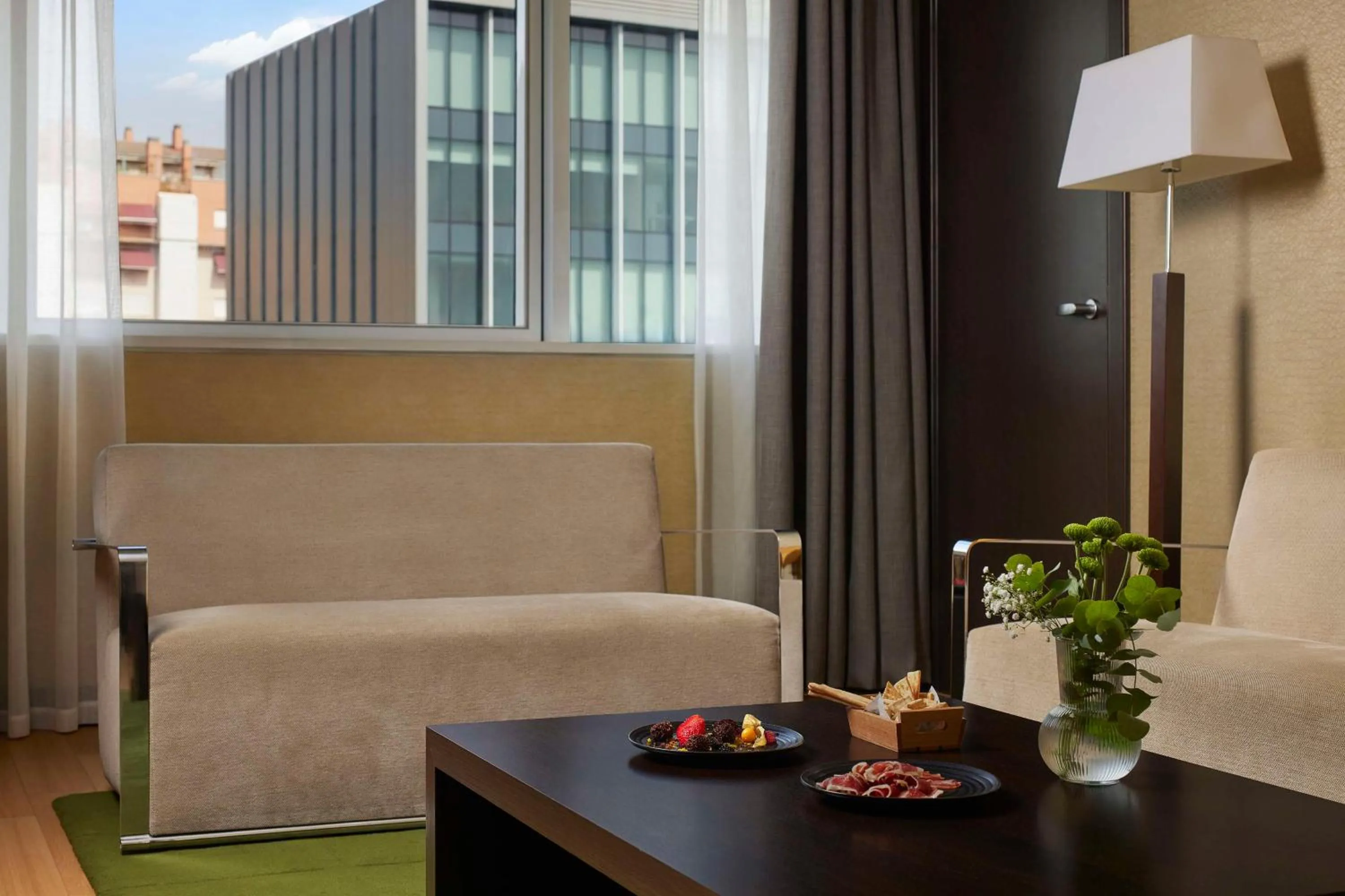 Photo of the whole room in NH Madrid Ribera del Manzanares