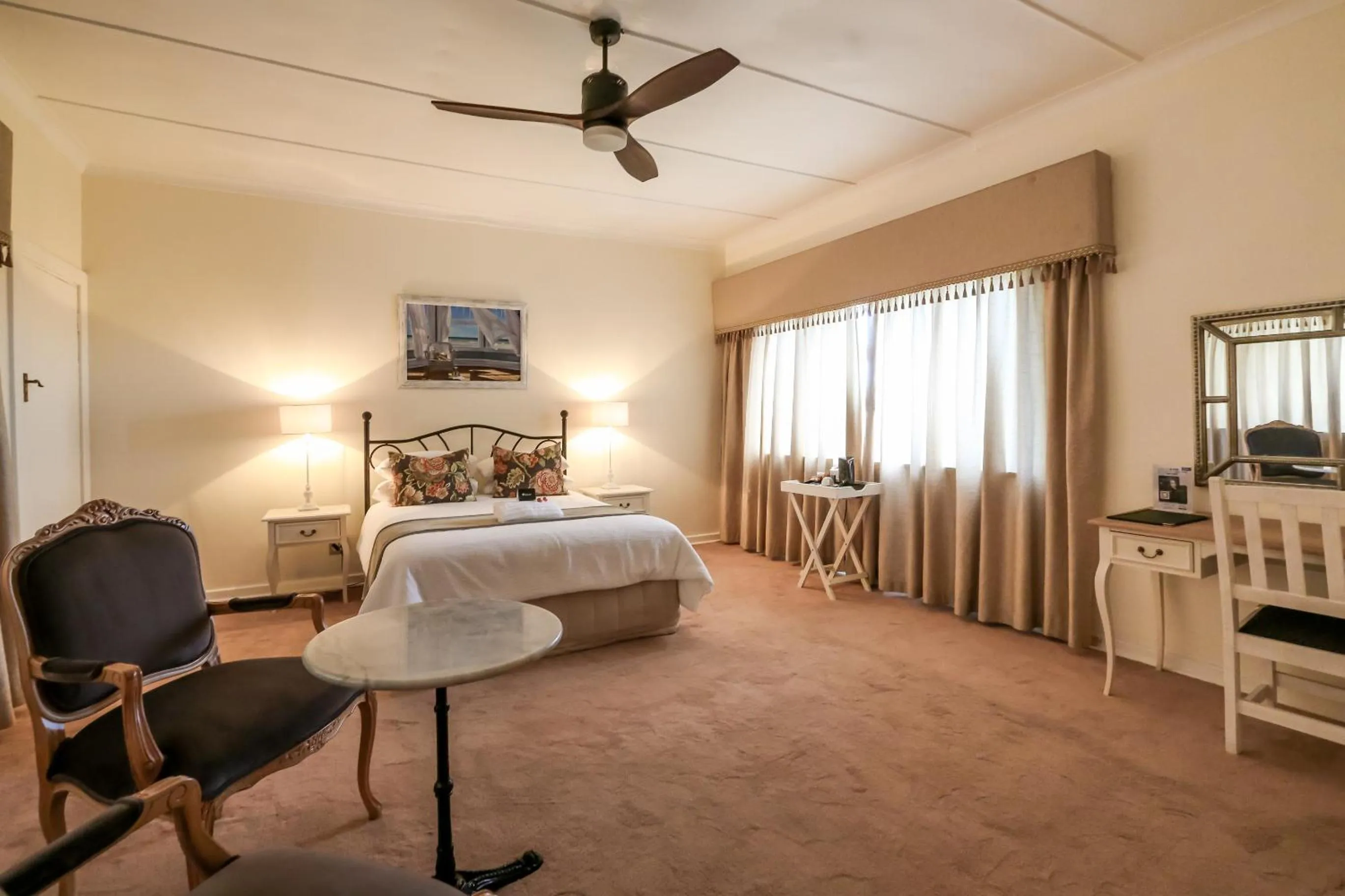 Photo of the whole room, Bed in Hathaway Guest House