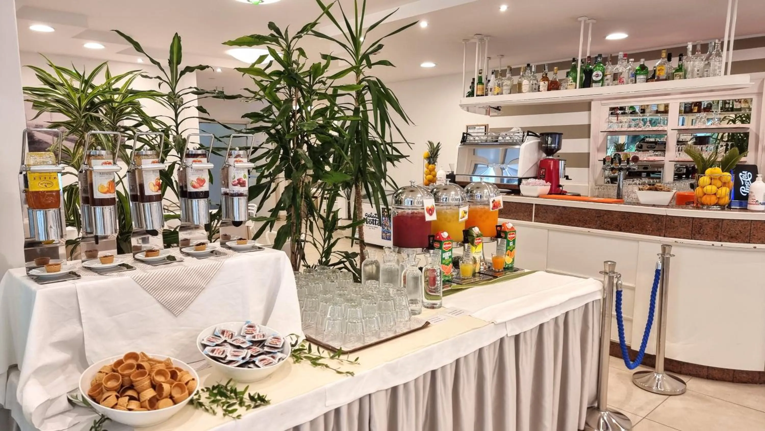 Breakfast in Hotel Helvetia